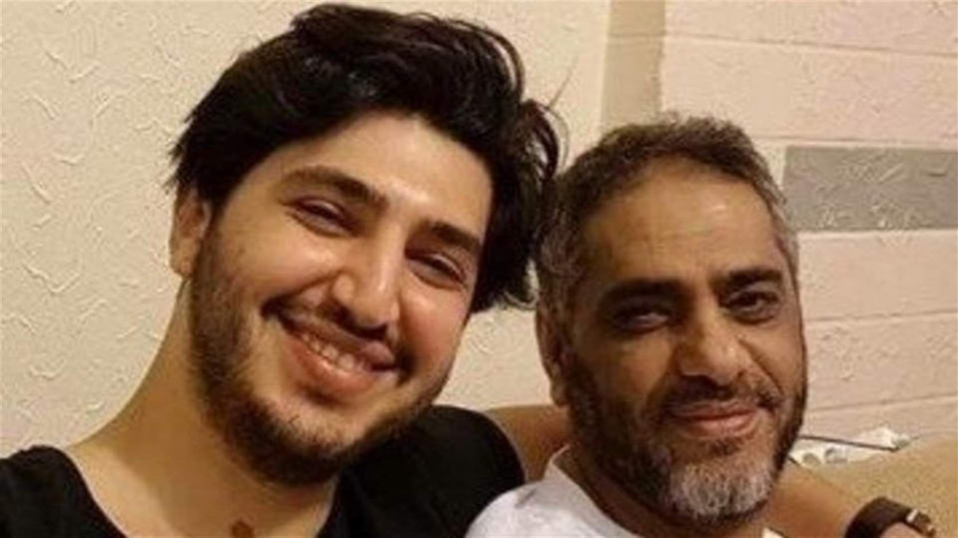 محمد شاكر يدخل القفص الذهبي.. كيف هنّأه والده فضل شاكر؟ (صور)