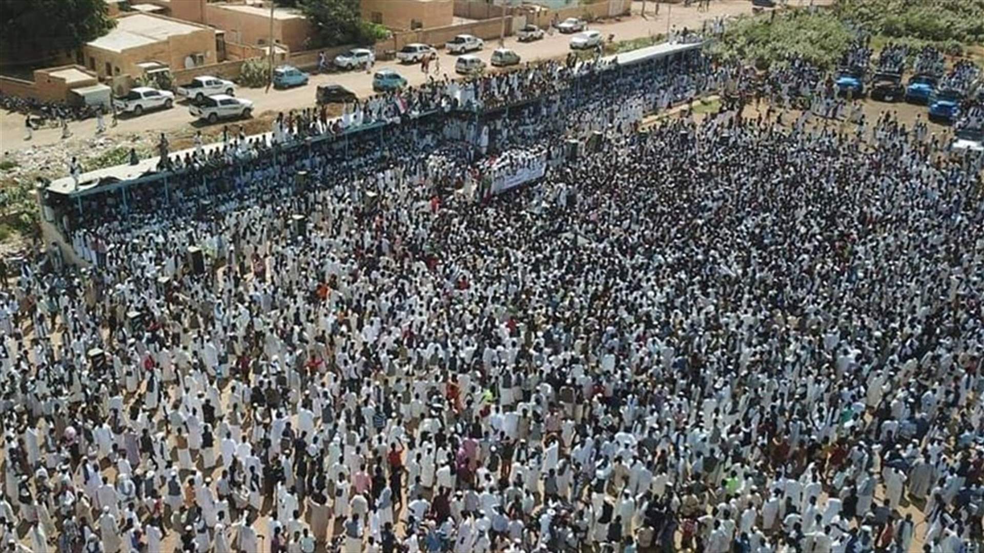 ثمانية قتلى في اشتباكات بين الأمن ومتظاهرين في كسلا بشرق السودان