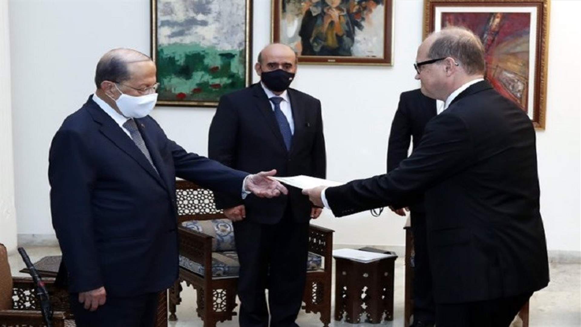 الرئيس عون تسلم أوراق اعتماد سفير النمسا السفير Ren&eacute; Paul AMRY