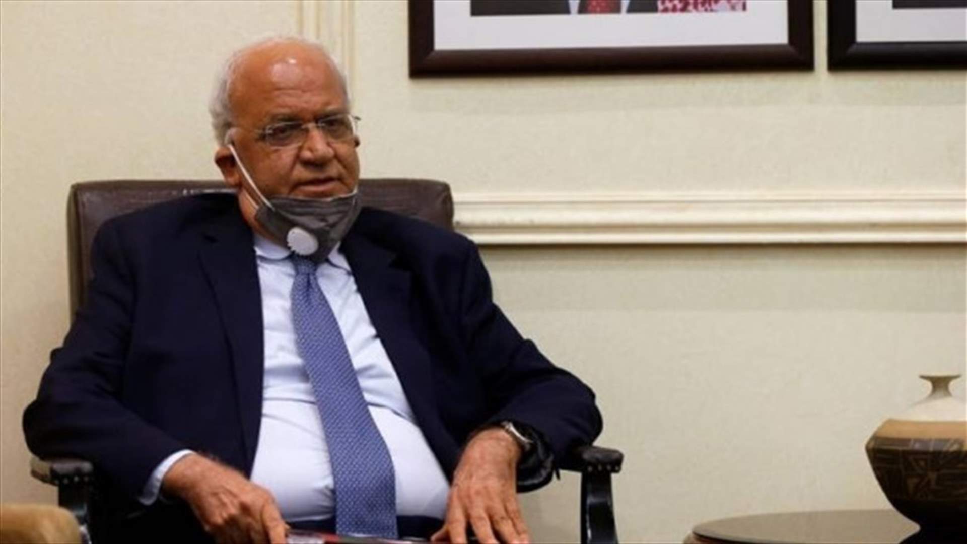 تدهور صحة صائب عريقات...