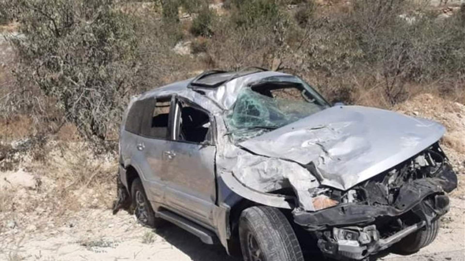 4 جرحى في مجدلا العكارية اثر انقلاب سيارتهم (صورة)