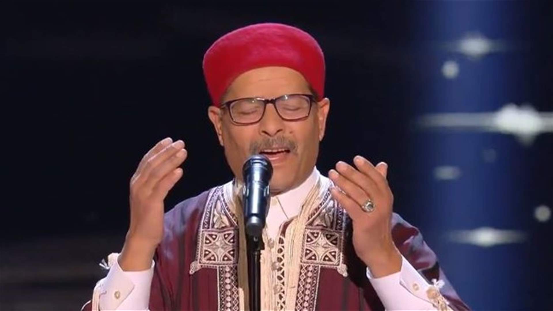 موهبة تبهر لجنة تحكيم The Voice Senior... حسين الفضلاوي يحصد لفة رباعية في اللحظات الأولى على غنائه!