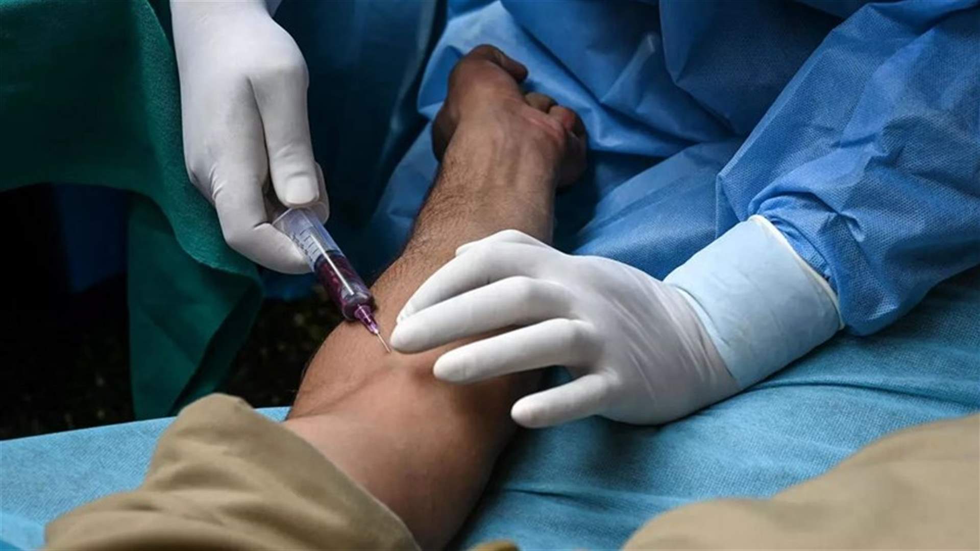 بلازما المتعافين ليس لها فائدة تذكر كعلاج لفيروس كورونا