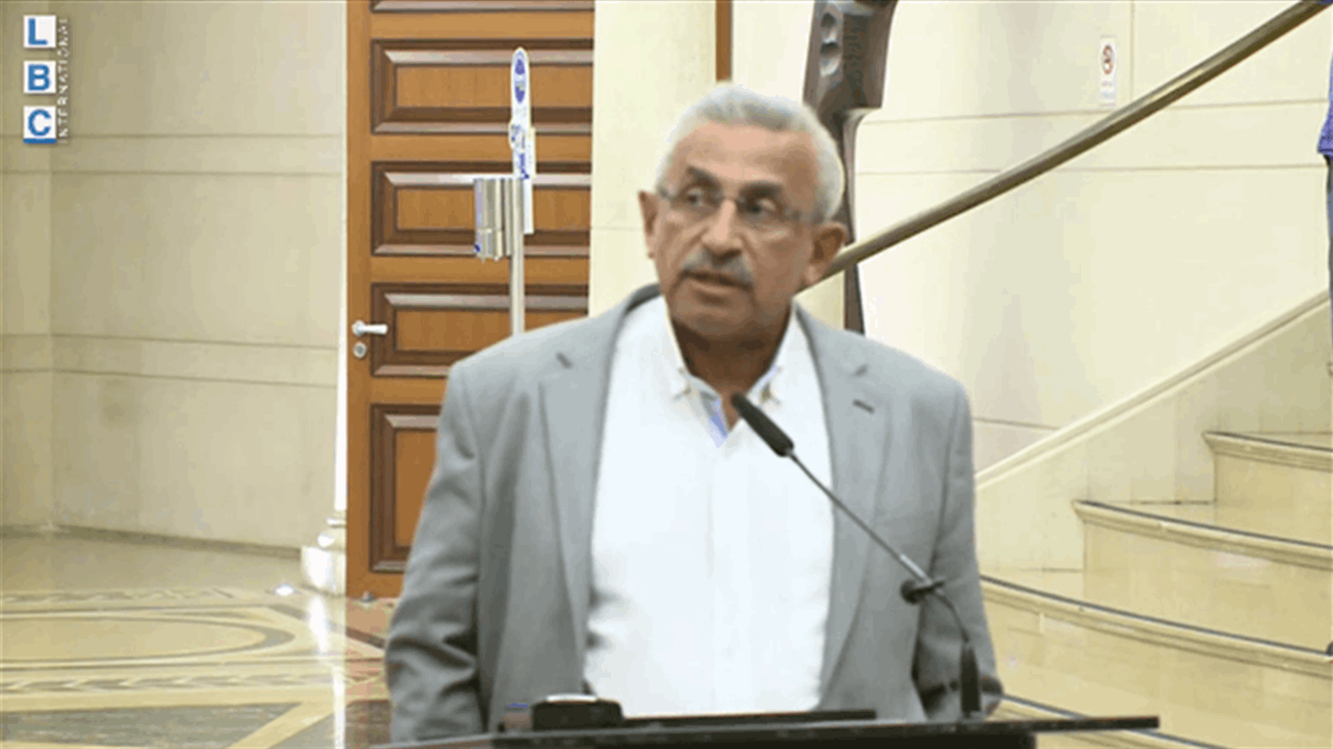 أسامة سعد بعد لقائه الحريري: هل تحاسب المنظومة نفسها بنفسها؟