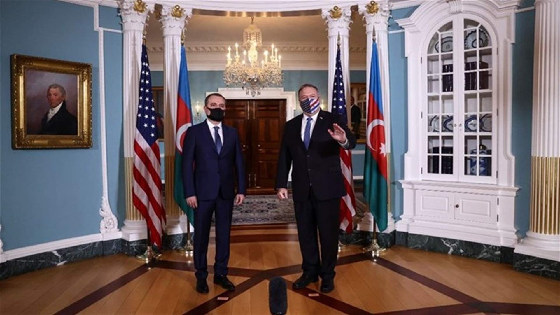 بومبيو يلتقي نظيريه الأرميني والأذربيجاني مع استمرار المعارك حول قره باغ