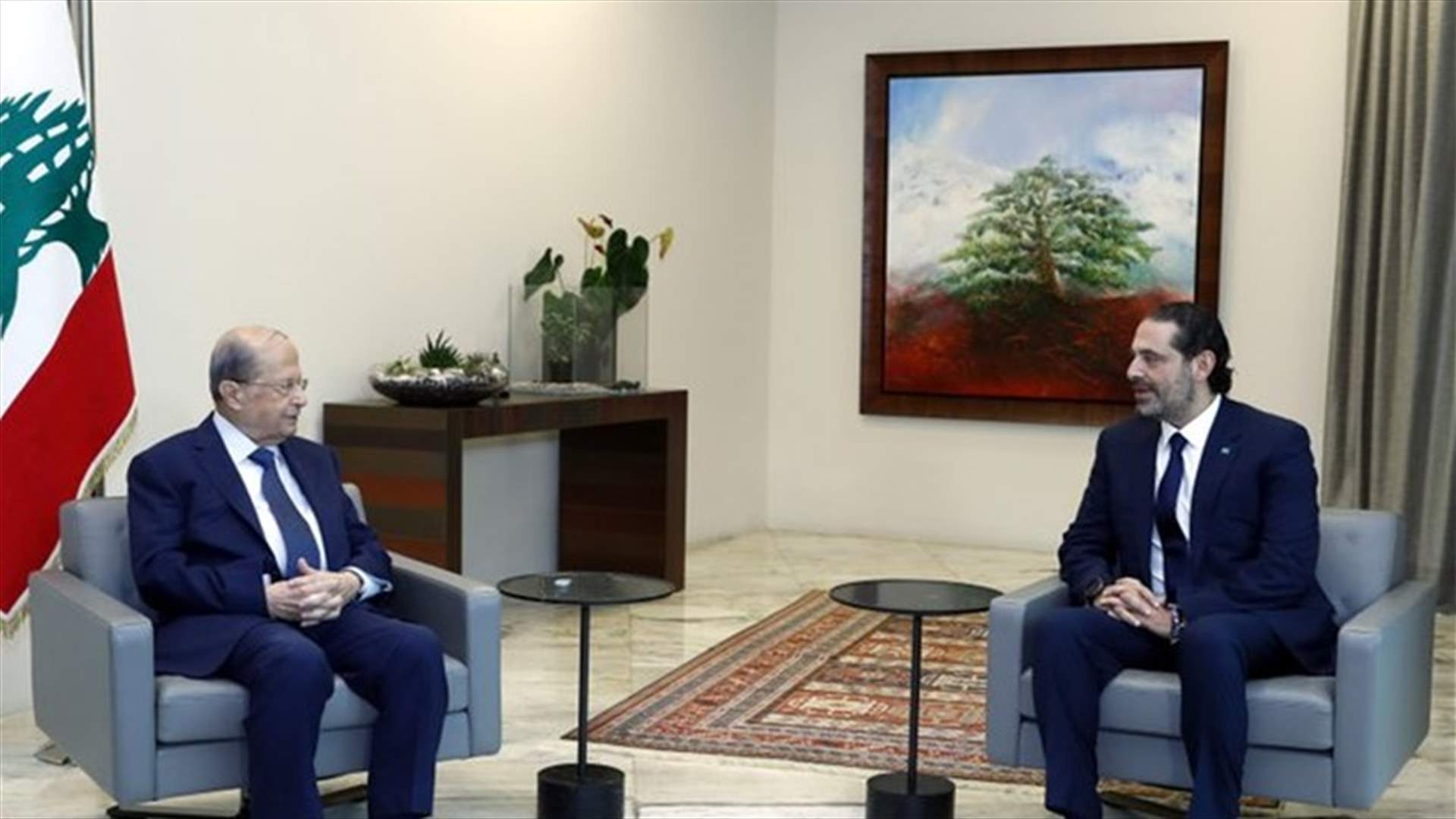 President Aoun meets with PM-designate Hariri: Atmosphere positive