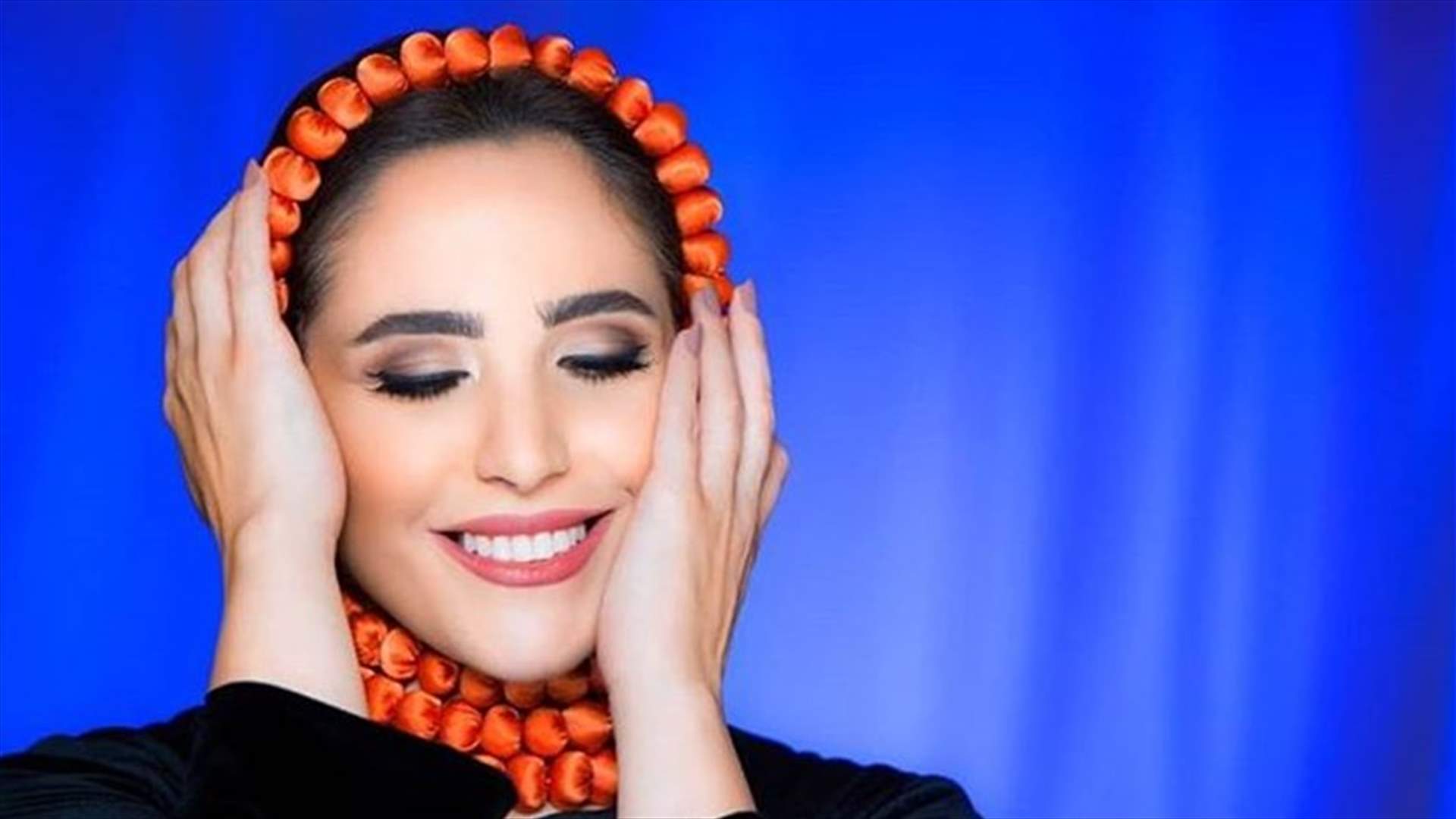 عبير نعمة في فيديو مميز من حفلها في البحرين.. الجمهور استبدل التصفيق بزمامير السيارات