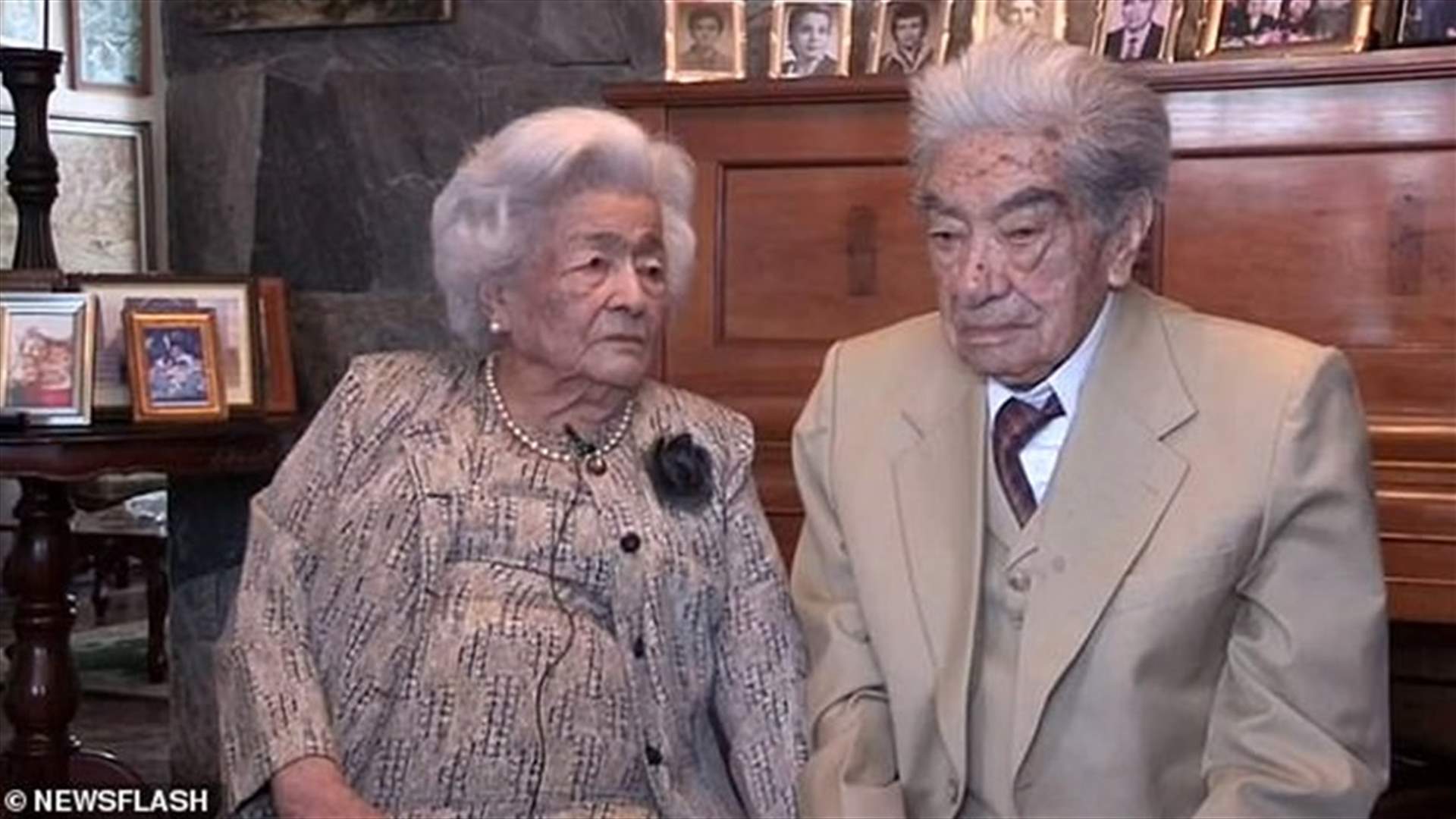 وفاة زوج أكبر زوجين في العالم عن عمر يناهز 110 أعوام