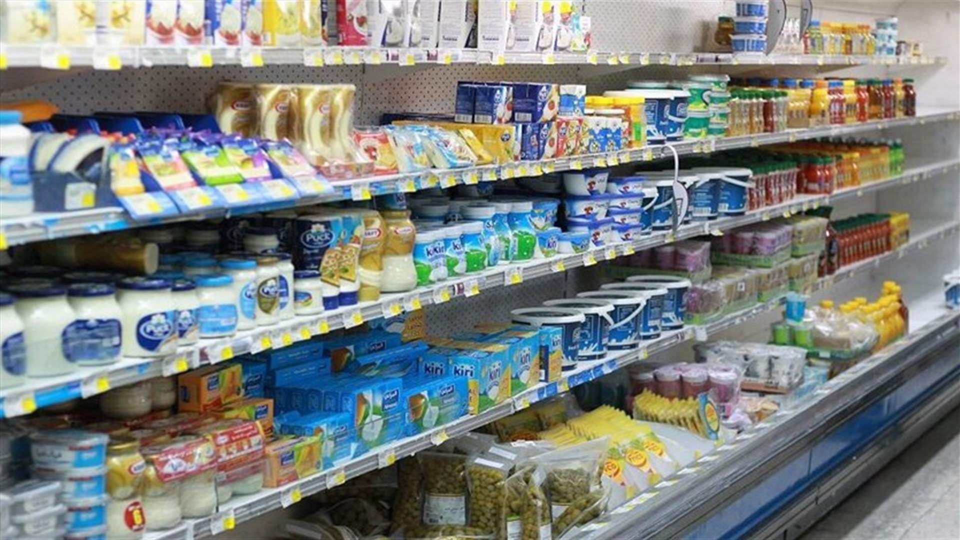 رئيس نقابة مستوردي المواد الغذائية يحذّر من تداعيات خفض السحوبات بالليرة من المصارف على الأمن الغذائي