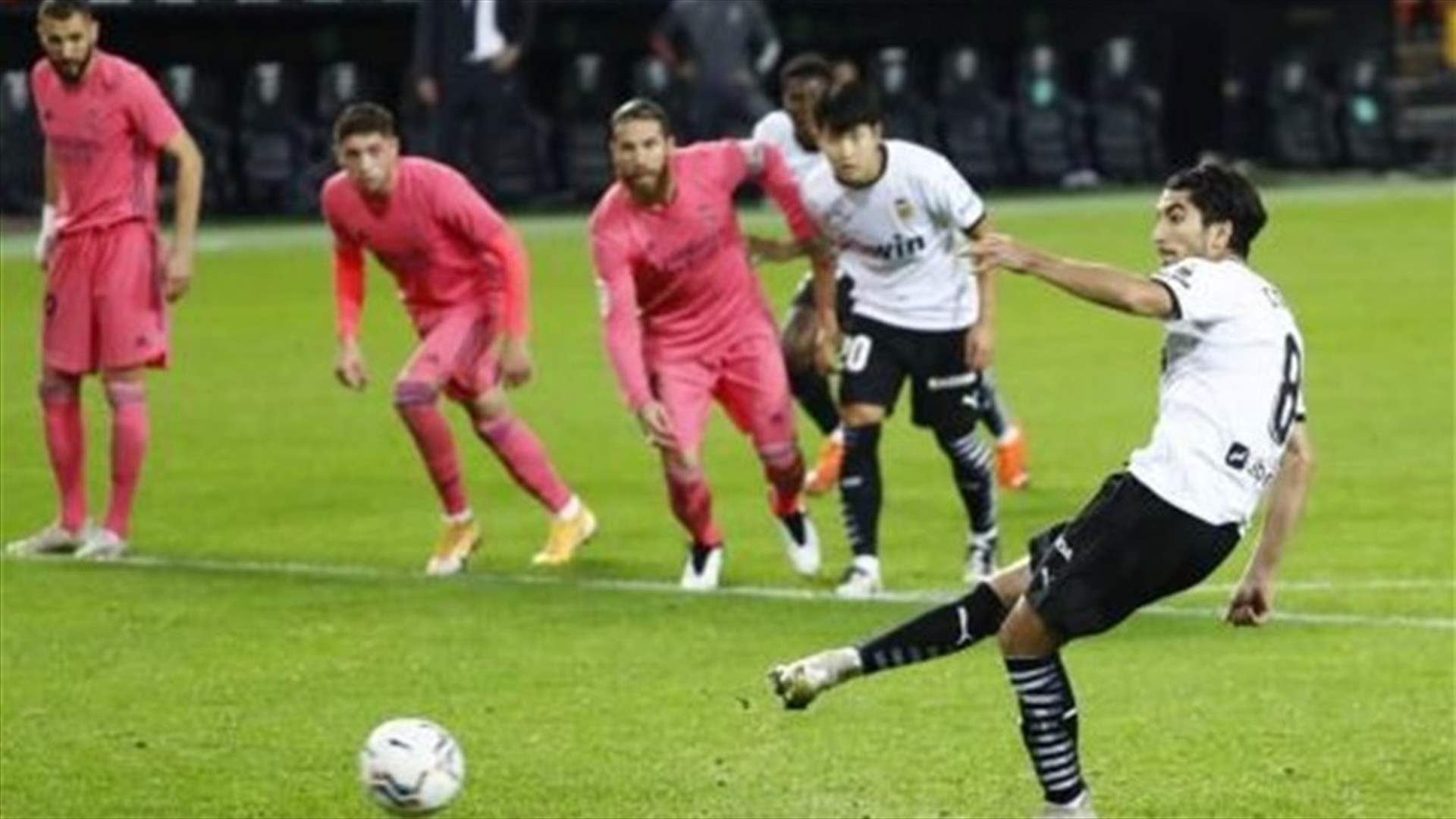 فالنسيا يهزم ريال مدريد 1-4