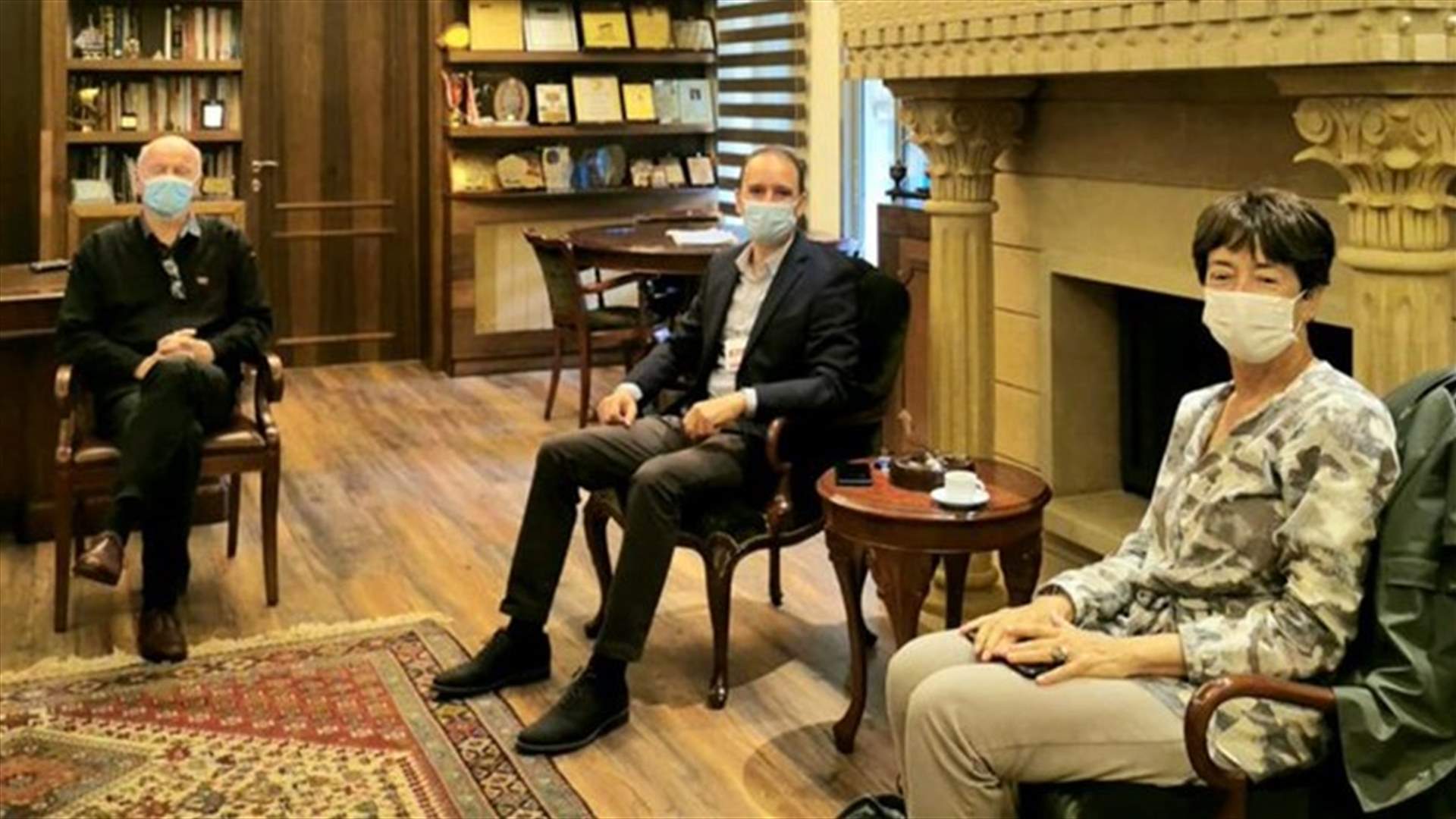 بحث في سبل تصريف الإنتاج الزراعي لا سيما البطاطا تجاه هولندا...