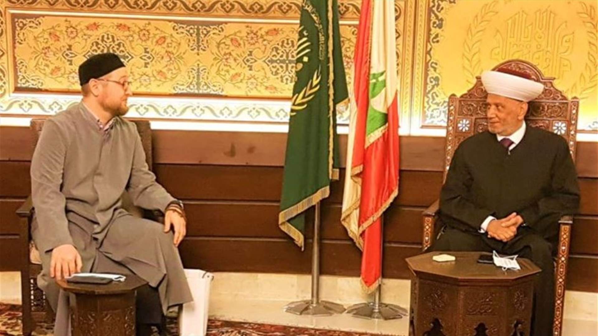 دريان استقبل مفتي موسكو على رأس وفد ديني