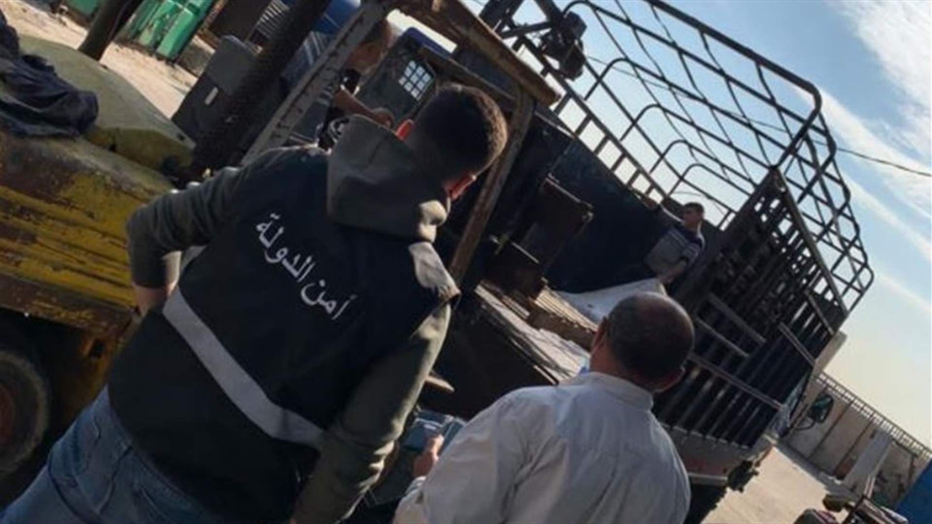 دهم دباغتي جلود  في صيدا... وتلف كميات كبيرة من الشحوم الحيوانية المدوبة