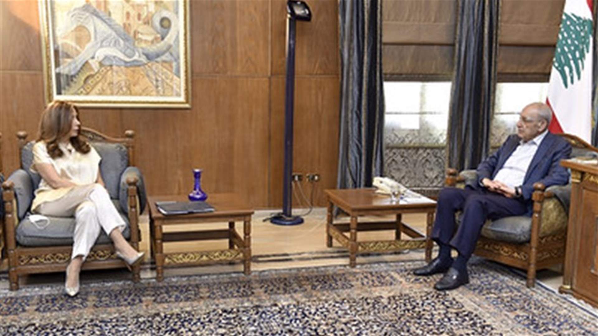 بري عرض مع عكر المستجدات ومع وهبه اوضاع الطلاب في الخارج