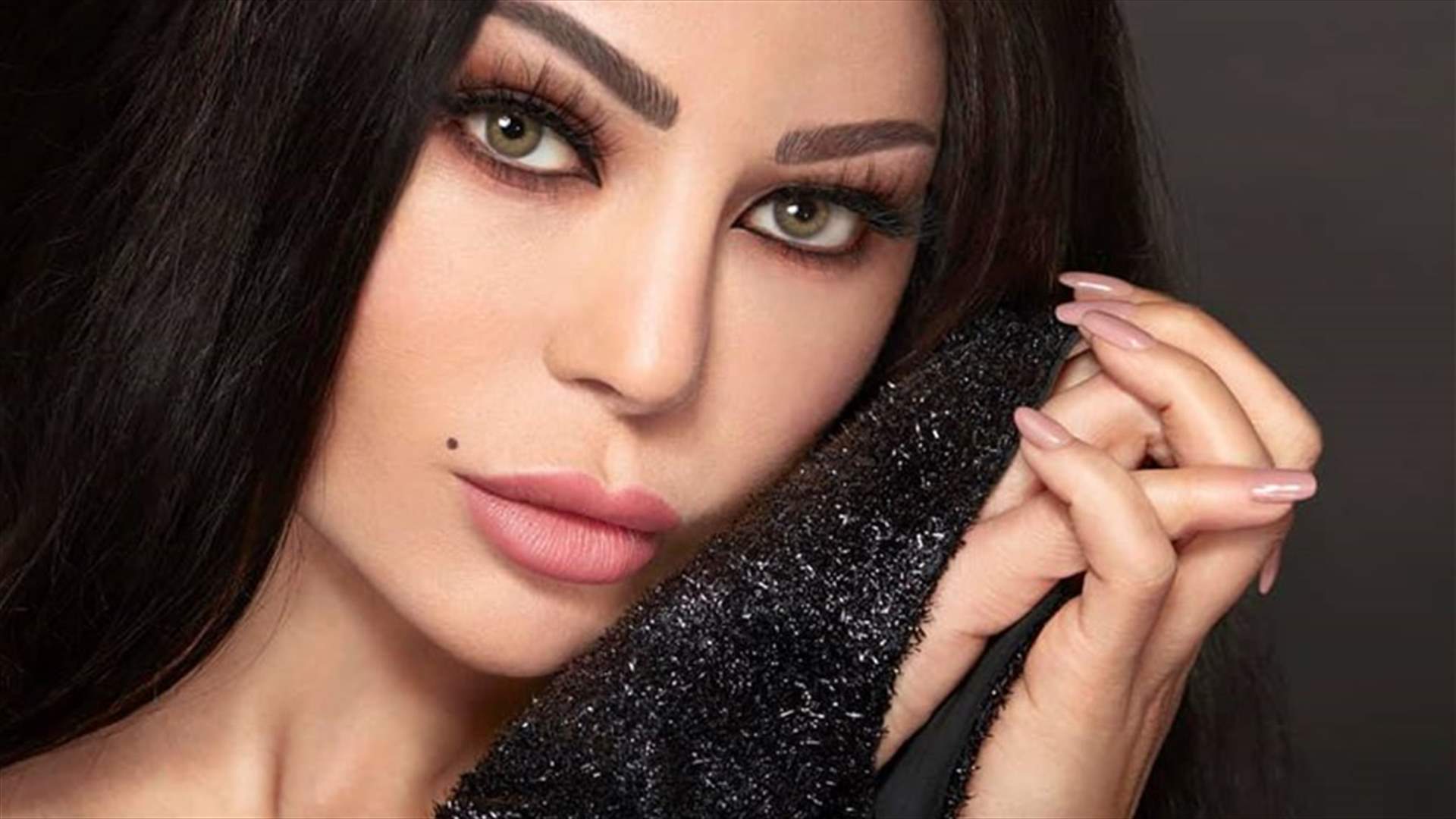 هيفاء وهبي ترفض إحياء الحفلات مؤقتاً بسبب جائحة كورونا... صحة جمهورها أولويّة