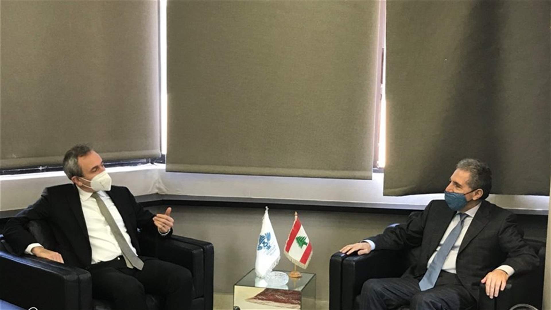 سفير بريطانيا لدى لبنان: من الضروري أن تتشكل حكومة جديدة في أسرع وقت ممكن
