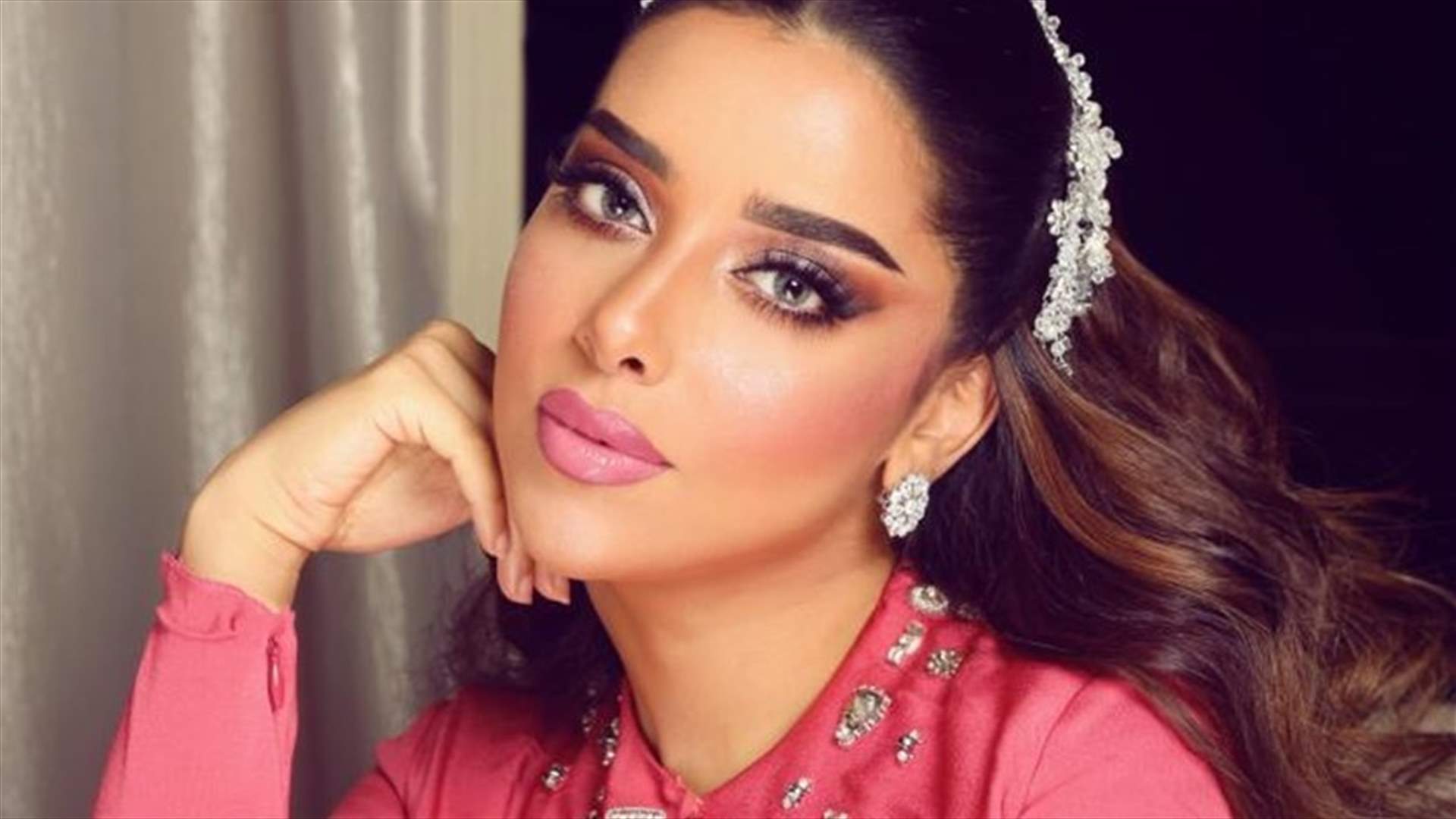 بلقيس تصوّر والدتها تحت تأثير البنج.. الفيديو يحصد نصف مليون مشاهدة