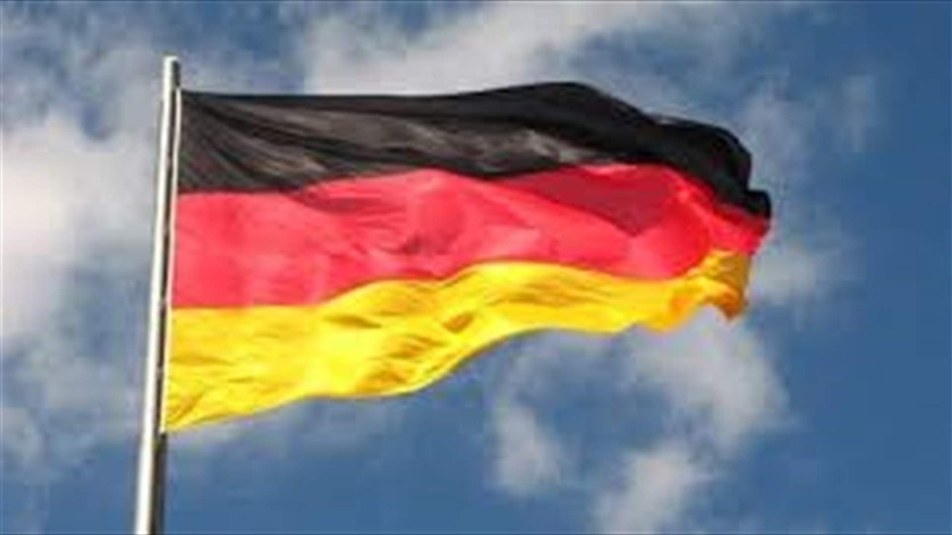 ألمانيا تتجه لتمديد العزل العام شهرا لاحتواء موجة ثانية من كورونا