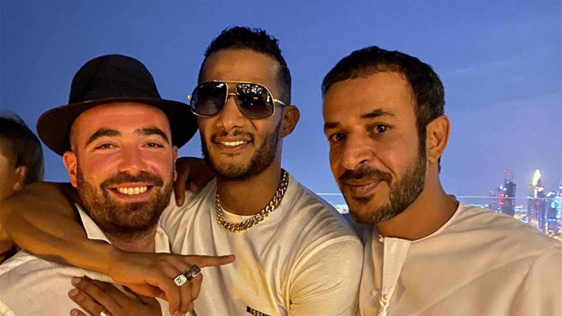 محمد رمضان يحتضن نجماً إسرائيلياً.. اتهامات بالتطبيع ومطالبات بطرده من النقابة