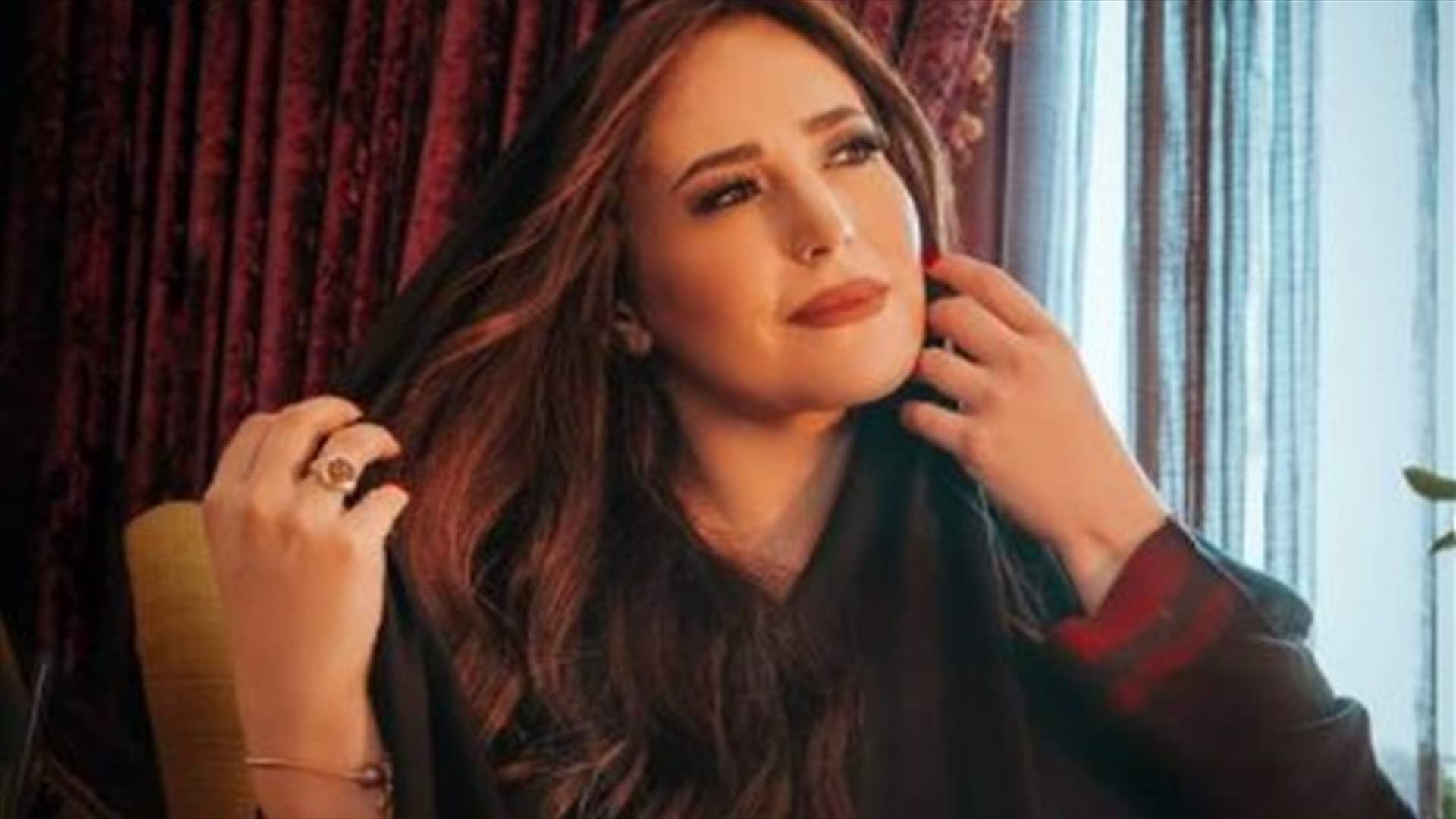 بأجواء عائلية دافئة... عبير نعمة تحتفل بعيد ميلاد شقيقتها بفيديو مميز