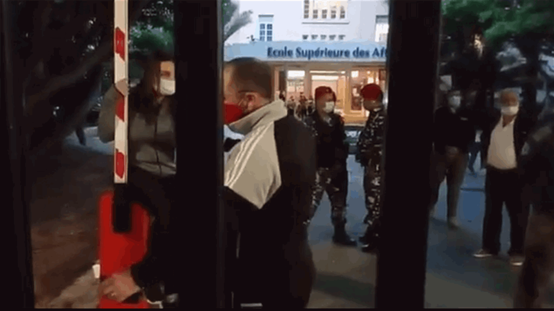 Protesters besiege Salameh in ESA Business School building-[VIDEO]