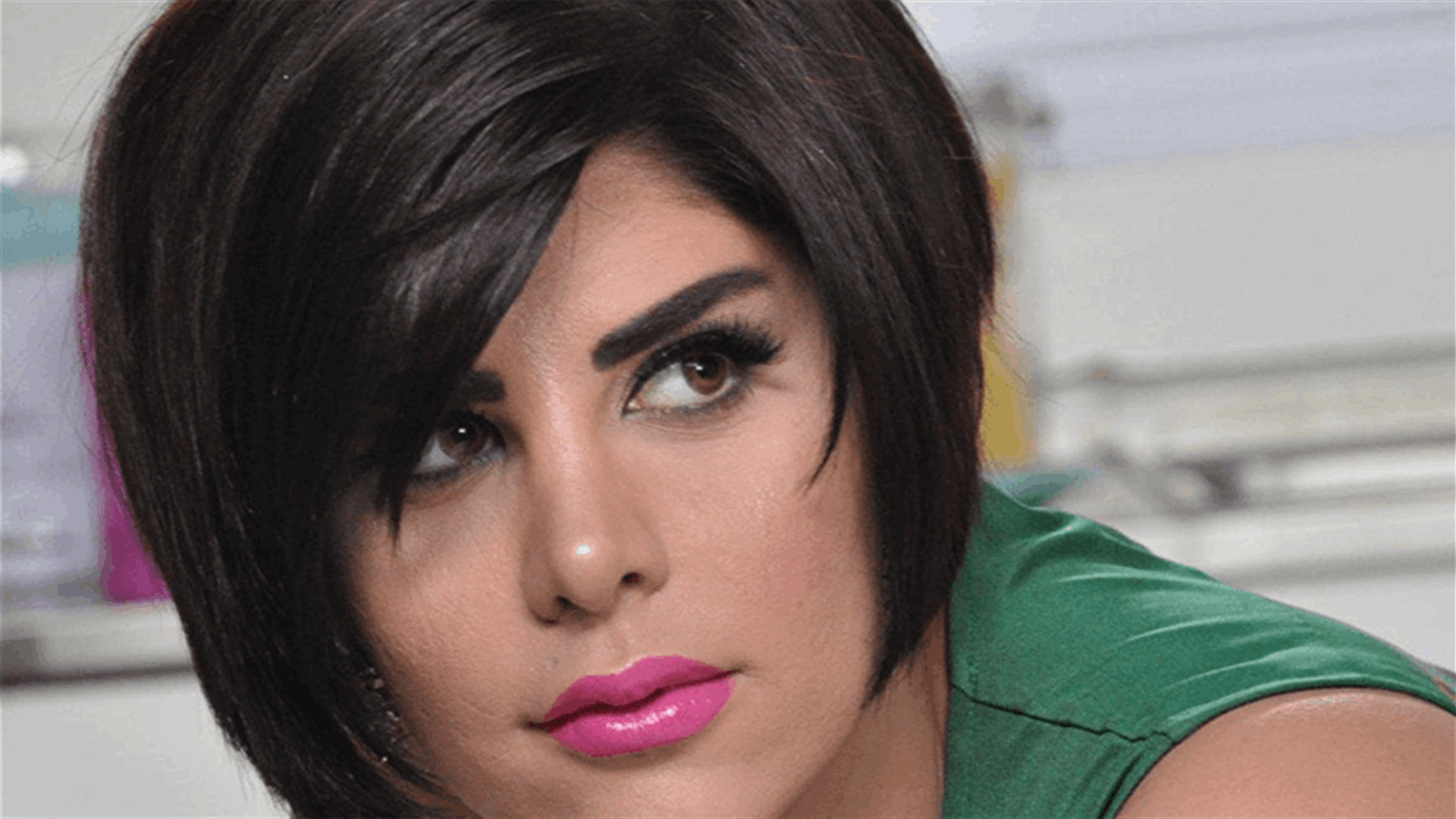 هاشتاغ "شمس إخرسي" يتصدّر... فهل أساءت إلى السعوديات؟