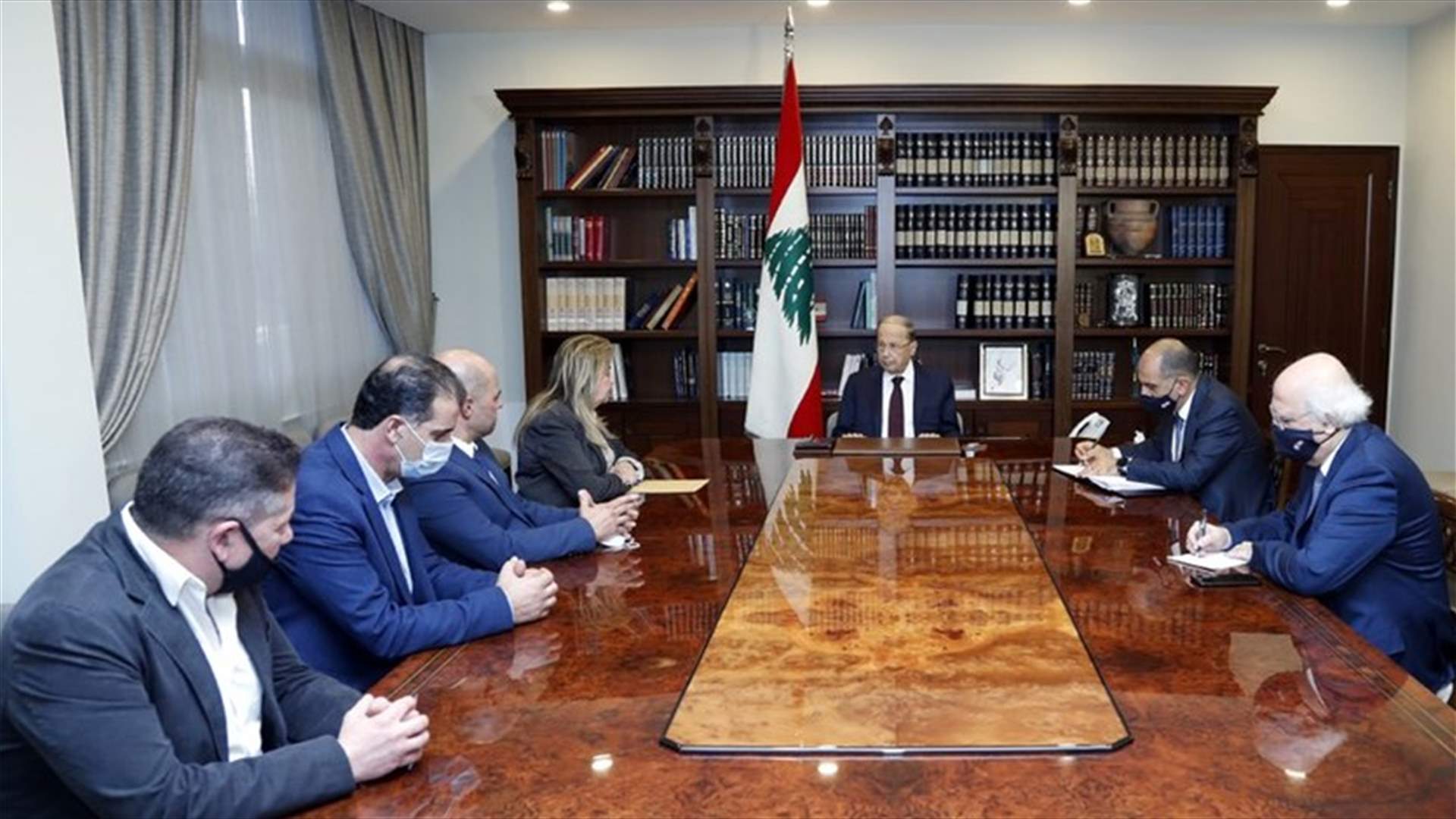 عون استقبل جمعية أهالي الطلاب اللبنانيين في الخارج... ماذا طلبت منه؟