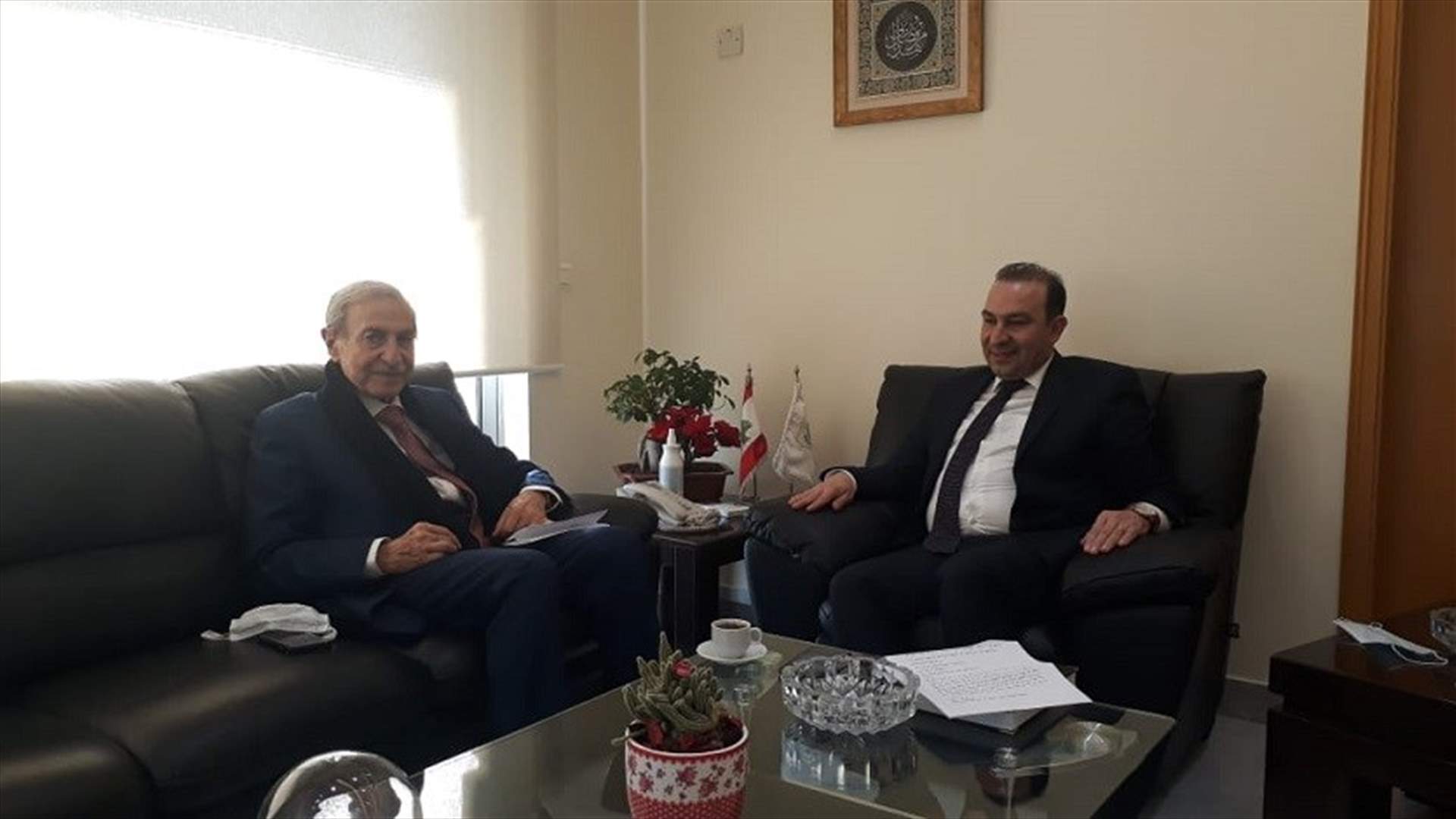 أنور الخليل: وزير الزراعة رفع نسبة تصدير زيت الزيتون إلى مئة في المئة