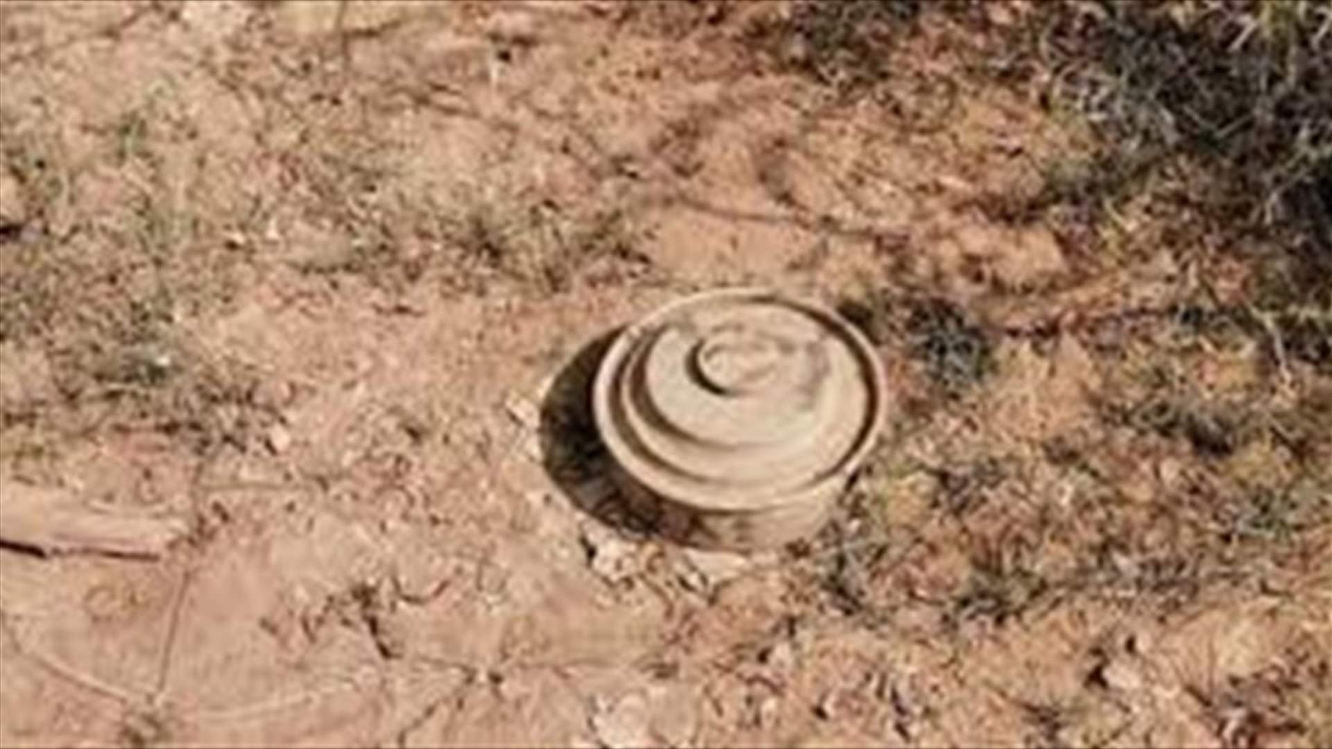 انفجار لغم أرضي في وادي خالد... وإصابة ضابط في الجيش