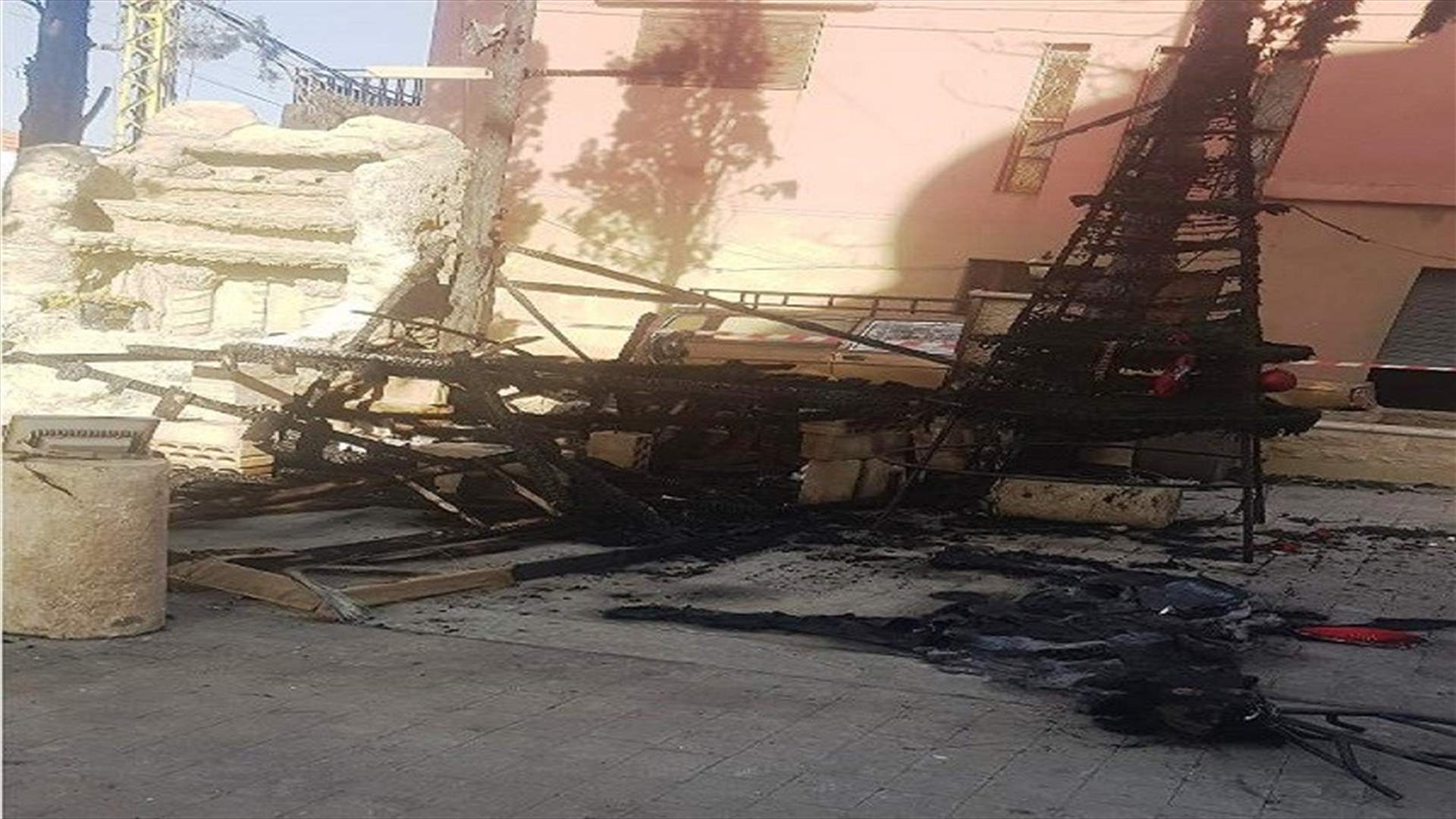 رابطة مخاتير البقاع الشمالي: ندين حرق مغارة وشجرة الميلاد في جديدة الفاكهة