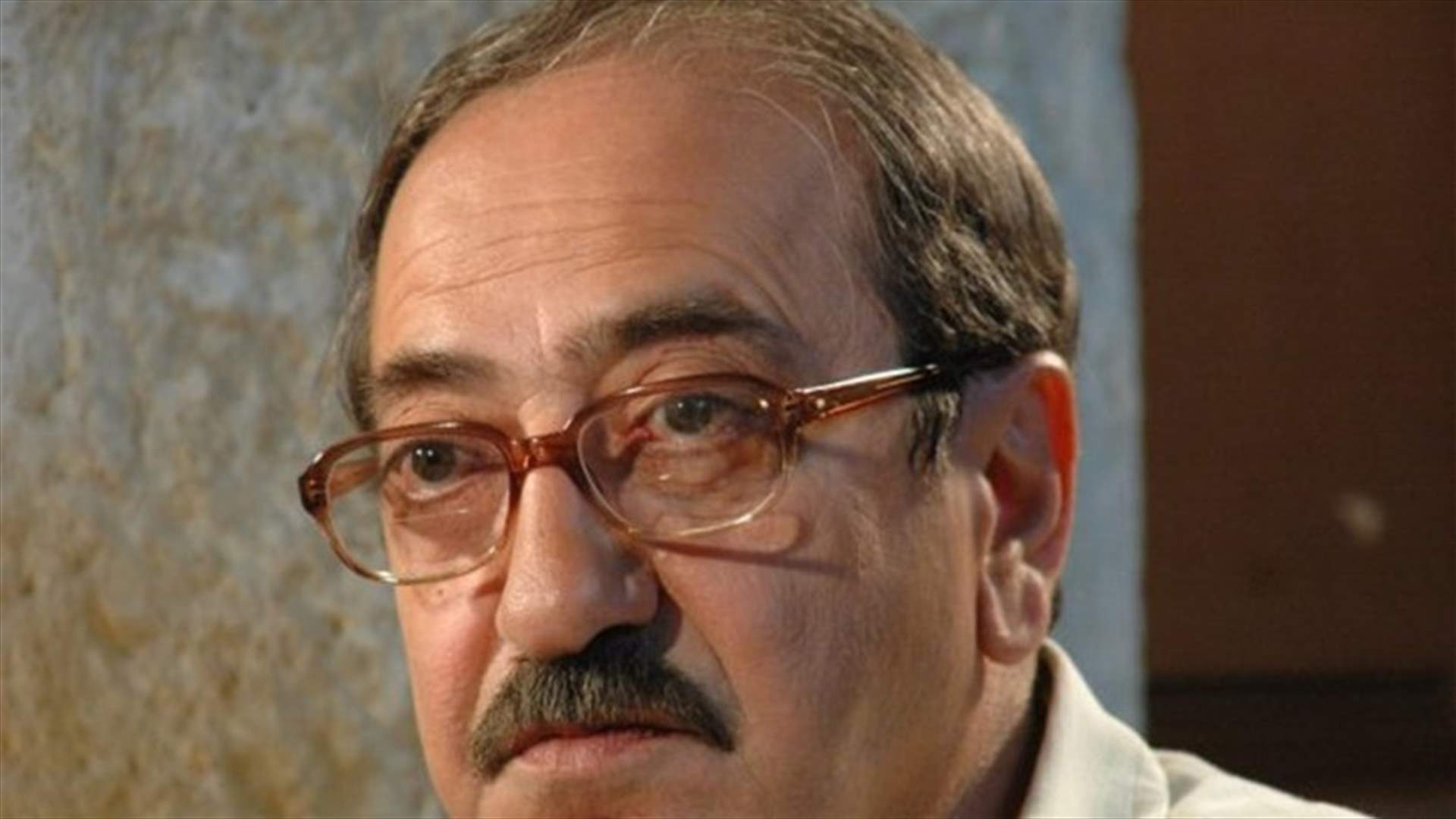 هل يكون دريد لحام نجم "باب الحارة 12"؟