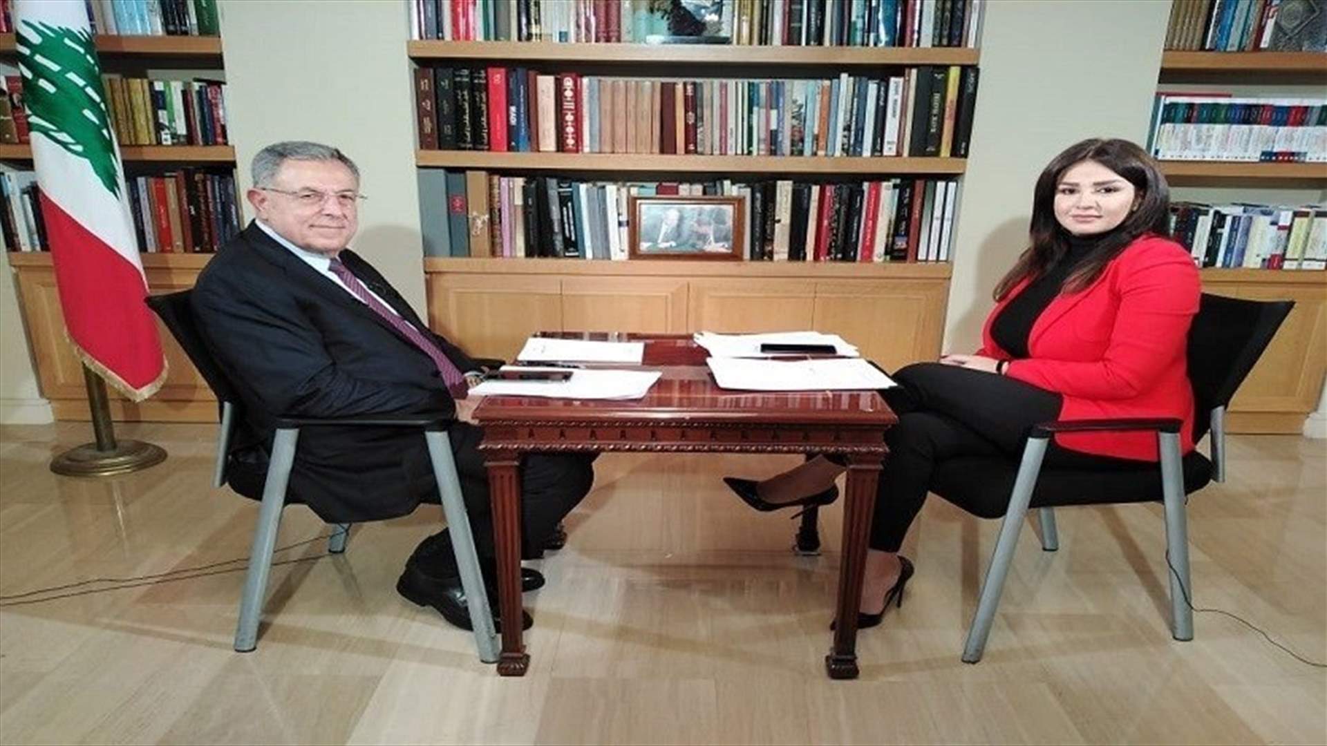 Siniora to LBCI: President Aoun is violating constitution, harnessing judiciary