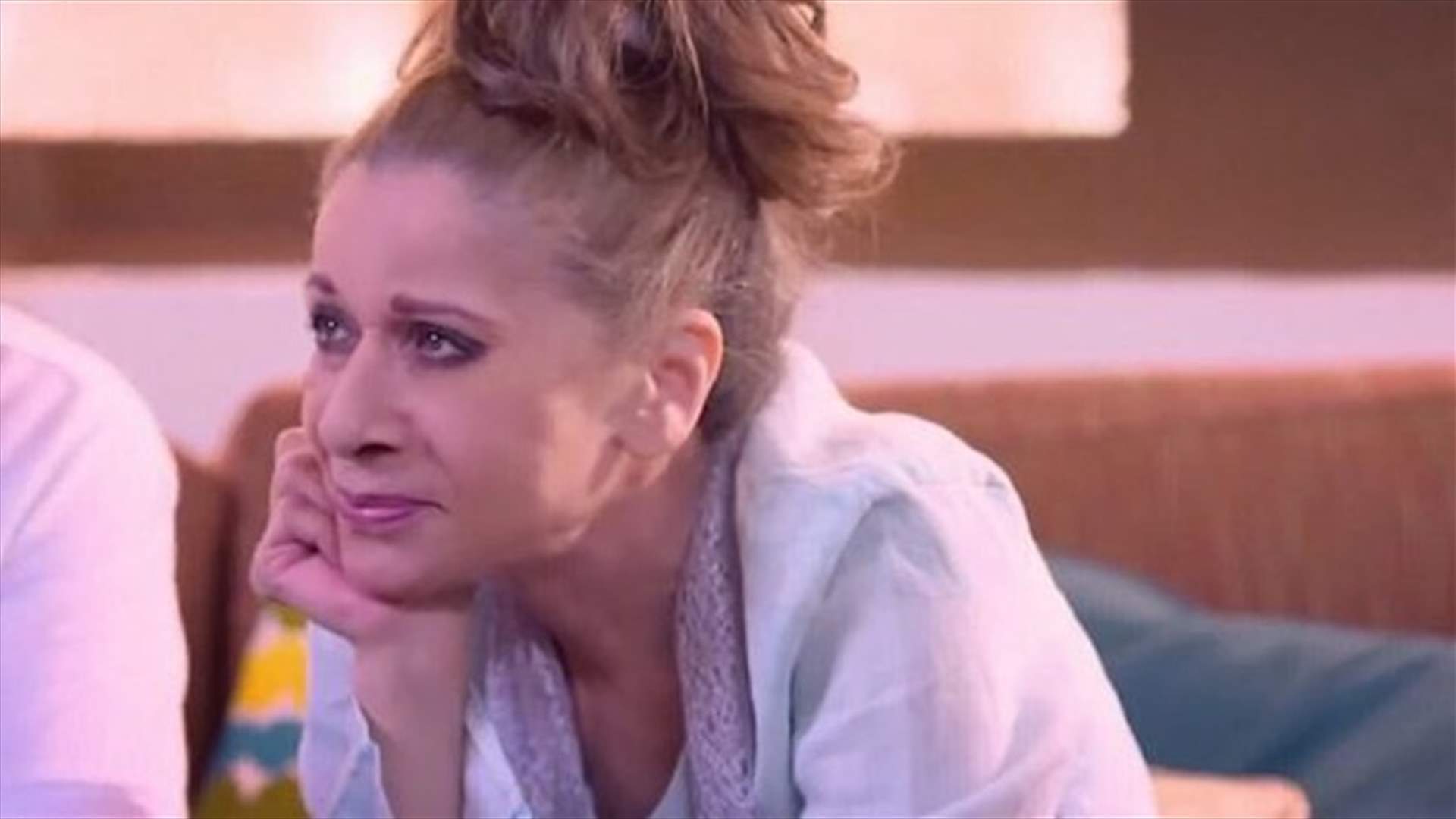 سامية الجزائري وأيمن رضا وشكران مرتجى معاً... صورة جديدة لثلاثي "عيلة 7 نجوم" بعد مرور 23 عاماً