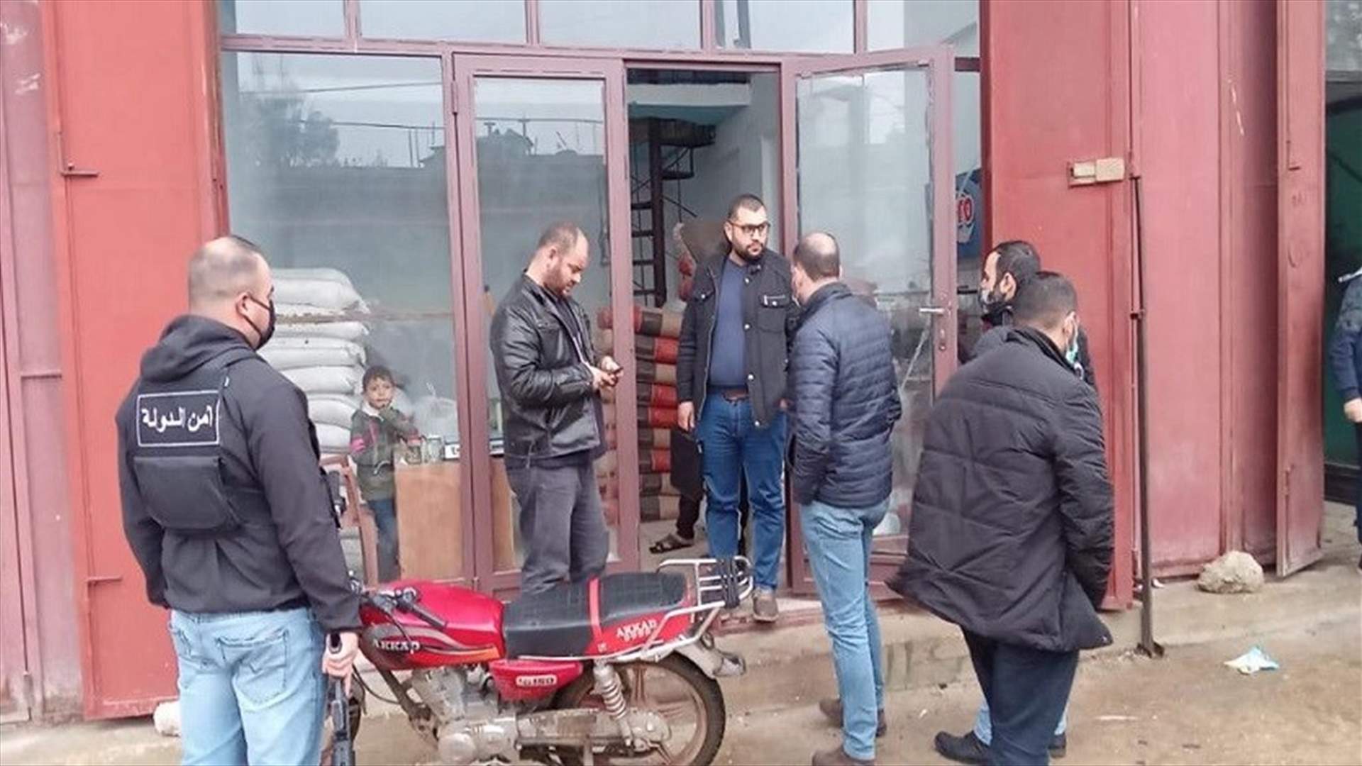 جولة على محال بيع الاعلاف في عكار للتأكد من الاسعار