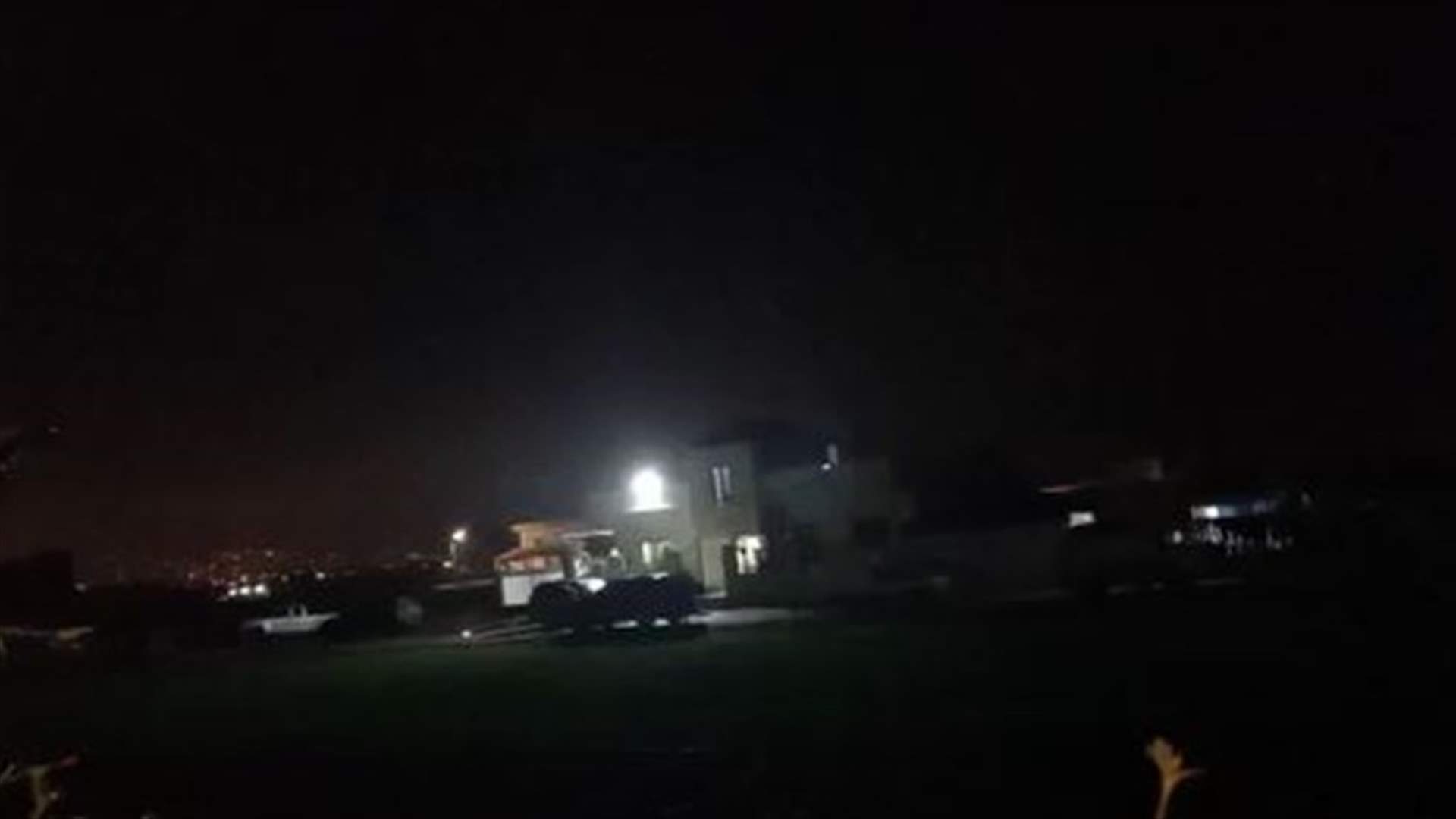 عملية سطو في بر الياس... وسرقة مبلغ قدره ٣٠ الف دولار(فيديو)