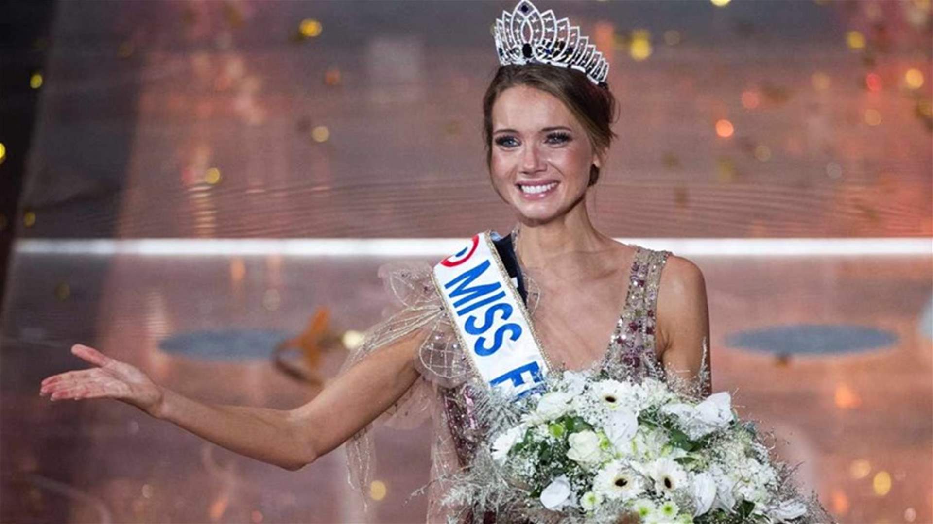 حسناء النورماندي أماندين بوتي تتوّج بلقب ملكة جمال فرنسا 2021 (صور)