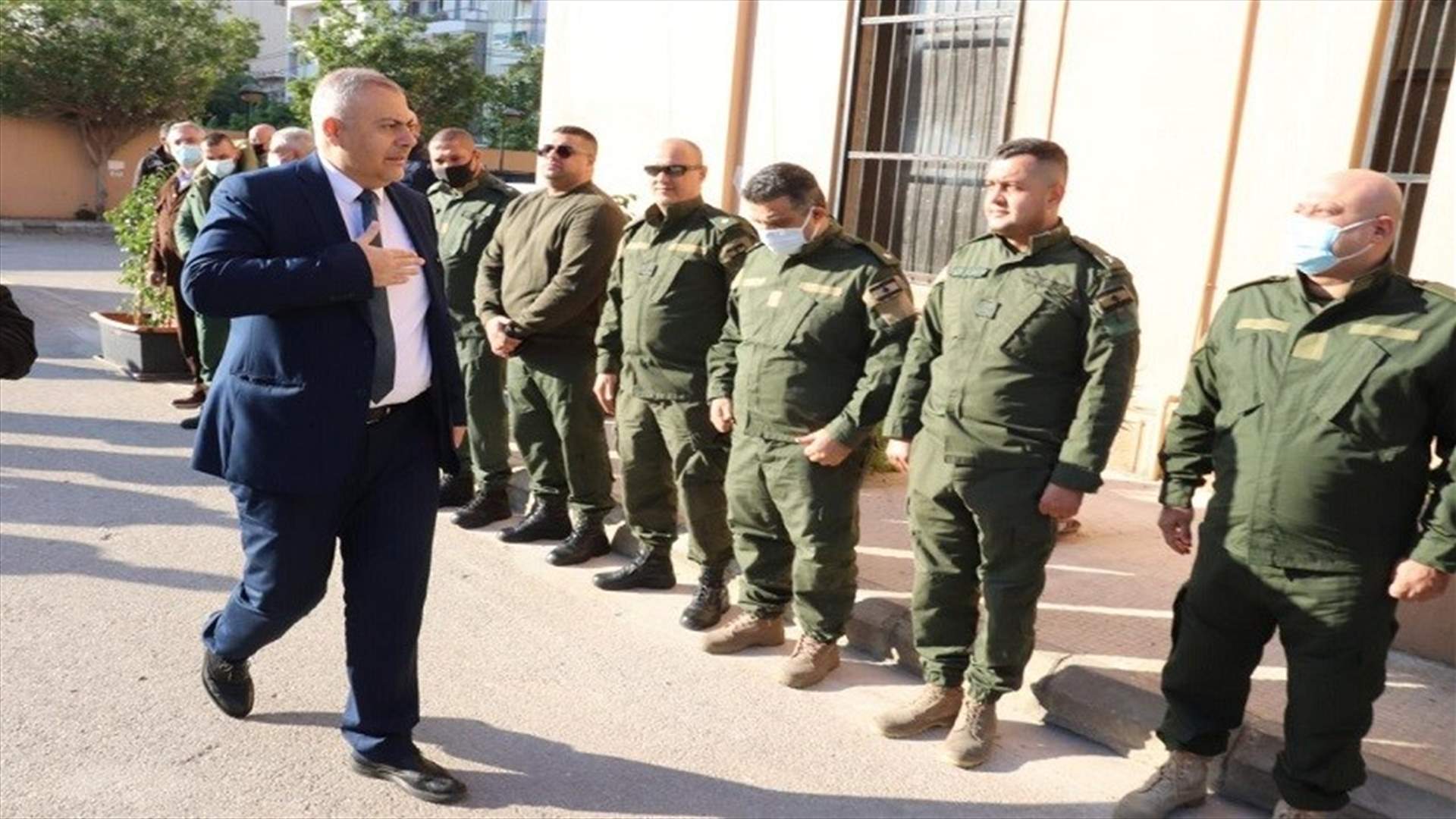 المحافظ عبود جال على مصالح بلدية بيروت وقيادتي فوجي الاطفاء وحرس بيروت مهنئا بالأعياد