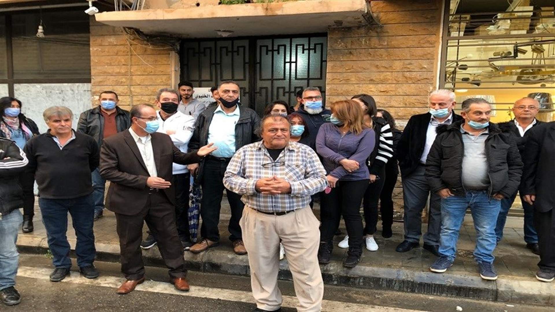 اعتصام في صور دعما لاستقلالية القضاء  (فيديو)