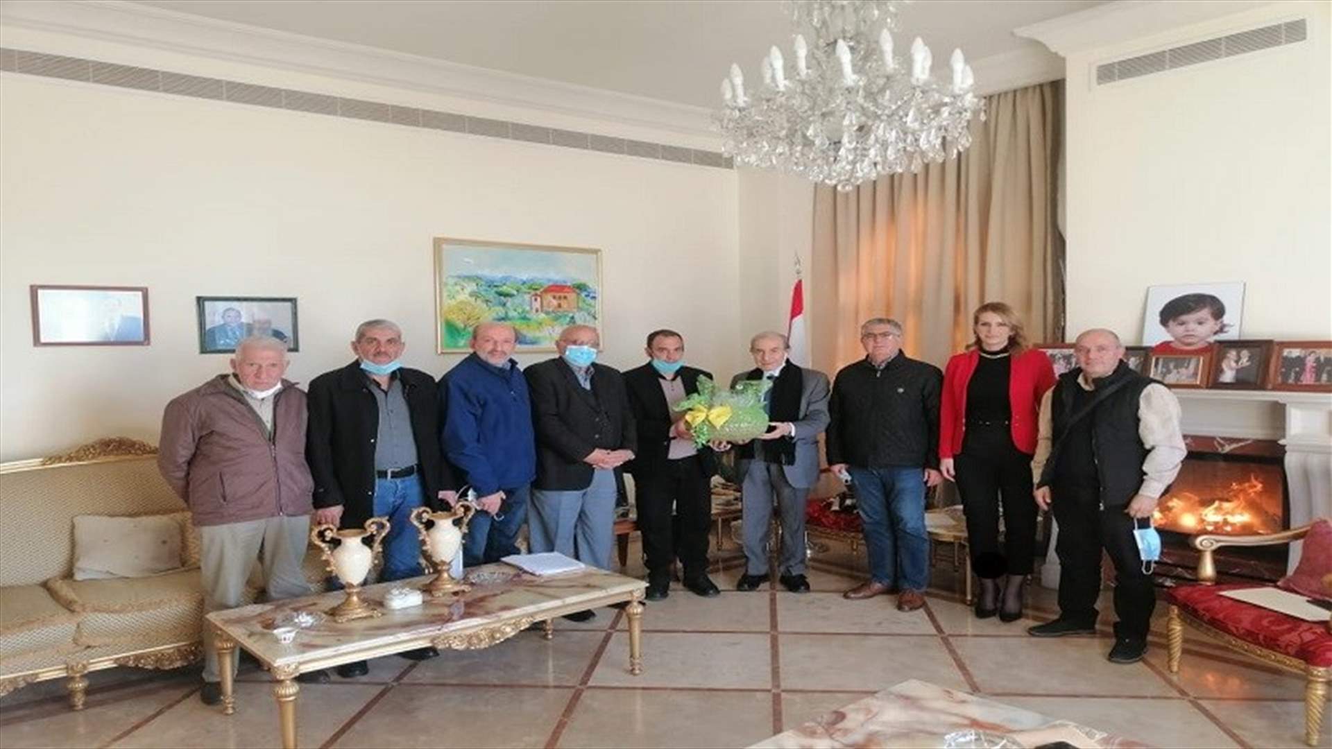 انور الخليل: كورونا فيروس صغير جاء ليعلّمنا درساً كبيراً في التواضع
