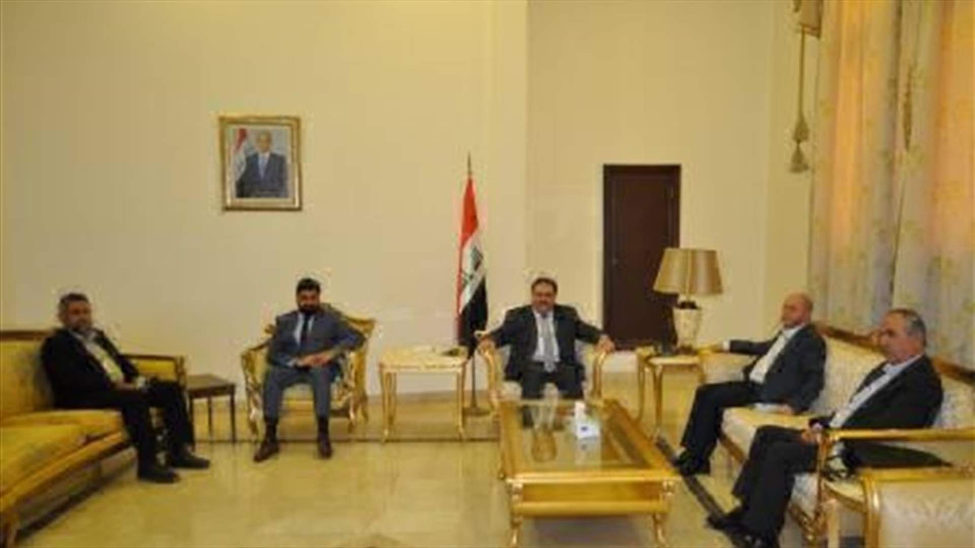 وفد من الاتحاد العمالي العام  يزور السفارة العراقية: مساعدات الطحين حافظت على استقرار سعر الخبز