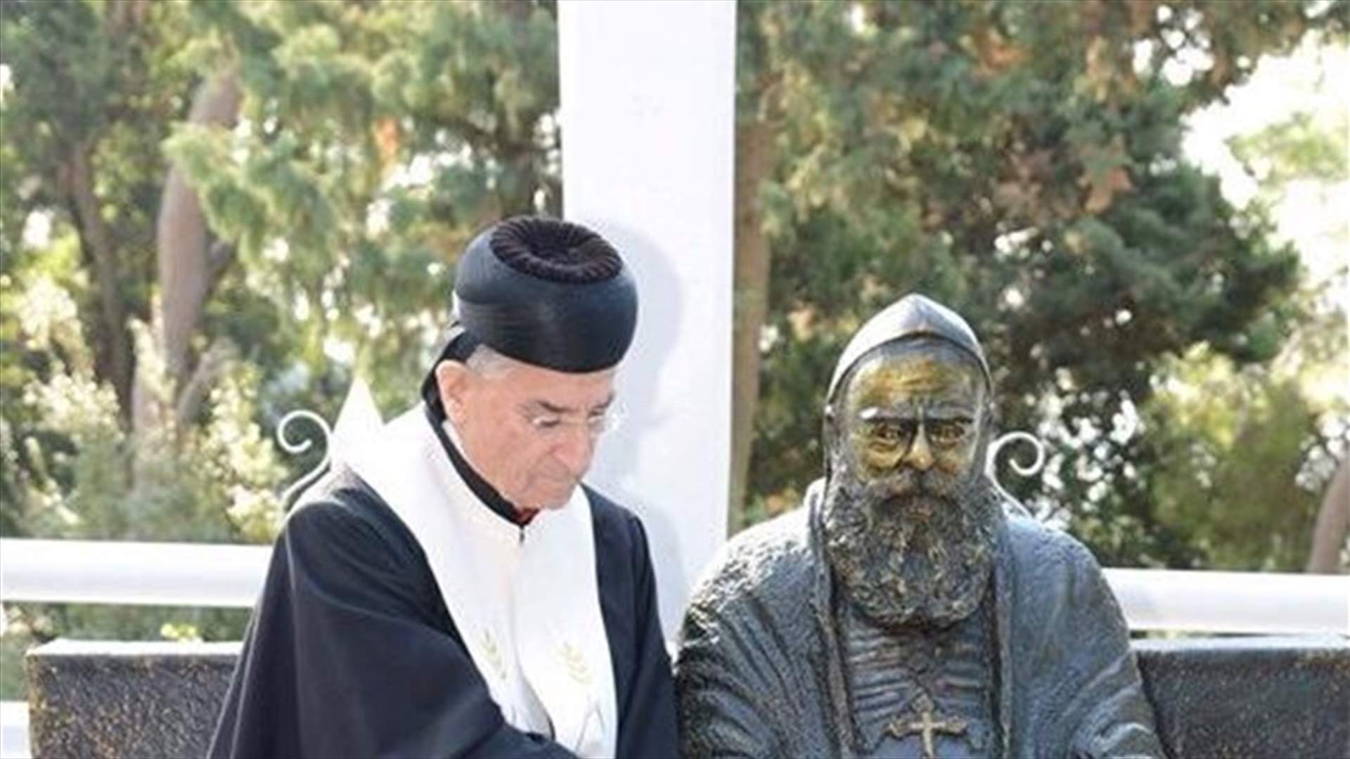 الراعي أزاح الستارة عن نصب تذكاري للبطريرك المكرم الياس الحويك في مزار سيدة لبنان في حريصا