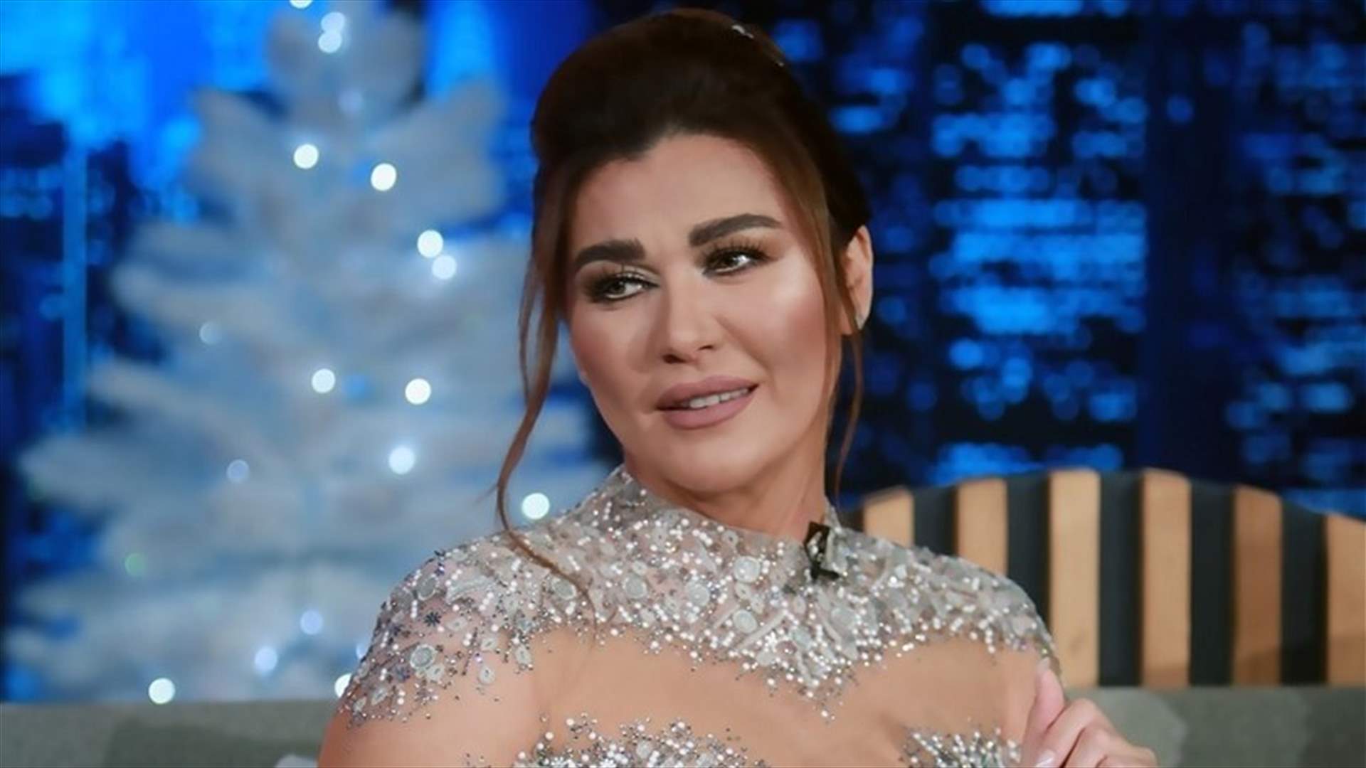 &quot;كارت&quot; زفاف نادين الراسي للمرّة الأولى... حفل كبير للمدعوين في إهدن (فيديو)