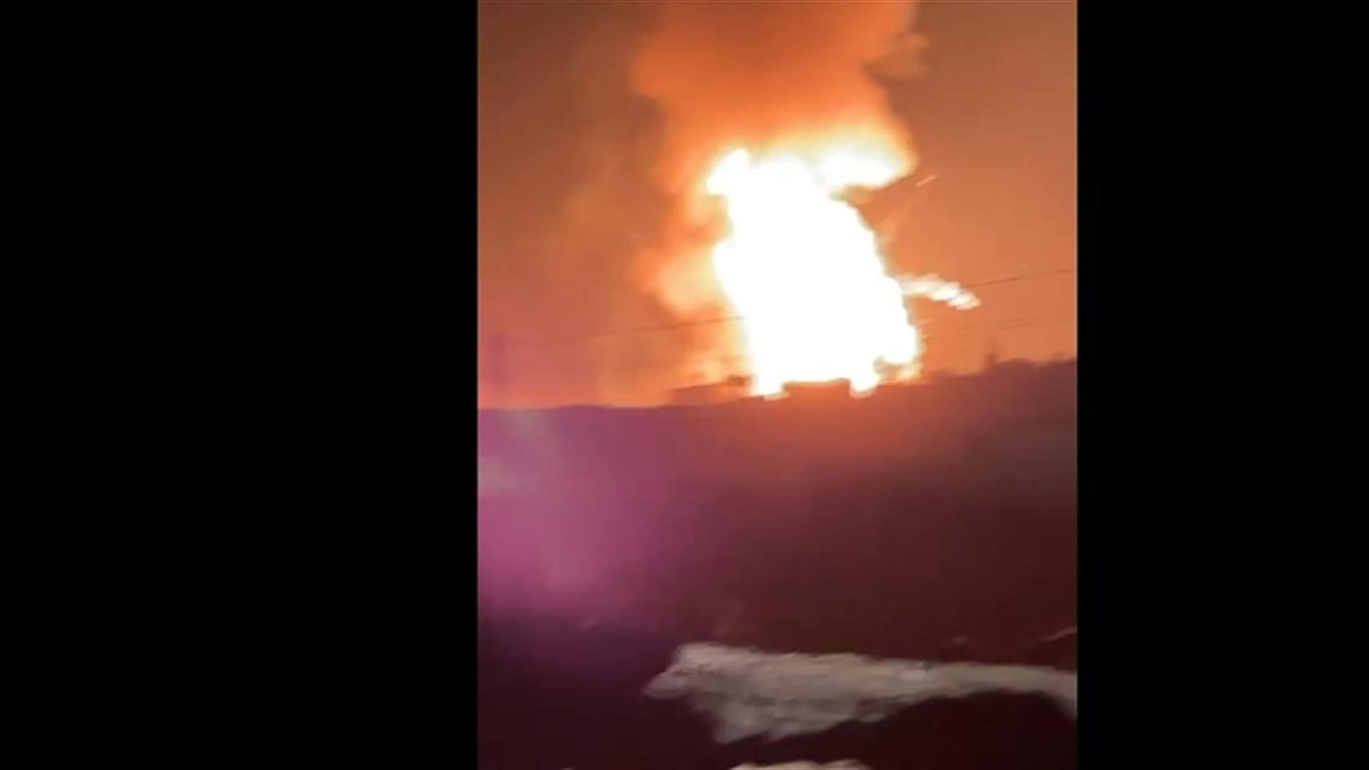 Explosion of gas canister warehouse at Lebanese-Syrian border [Video]