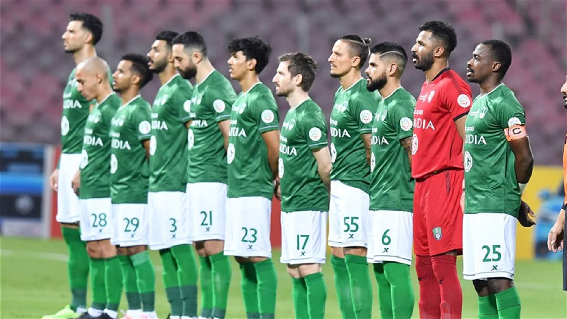الأهلي السعودي مستاء من التحكيم ... ويعتذر من جماهيره