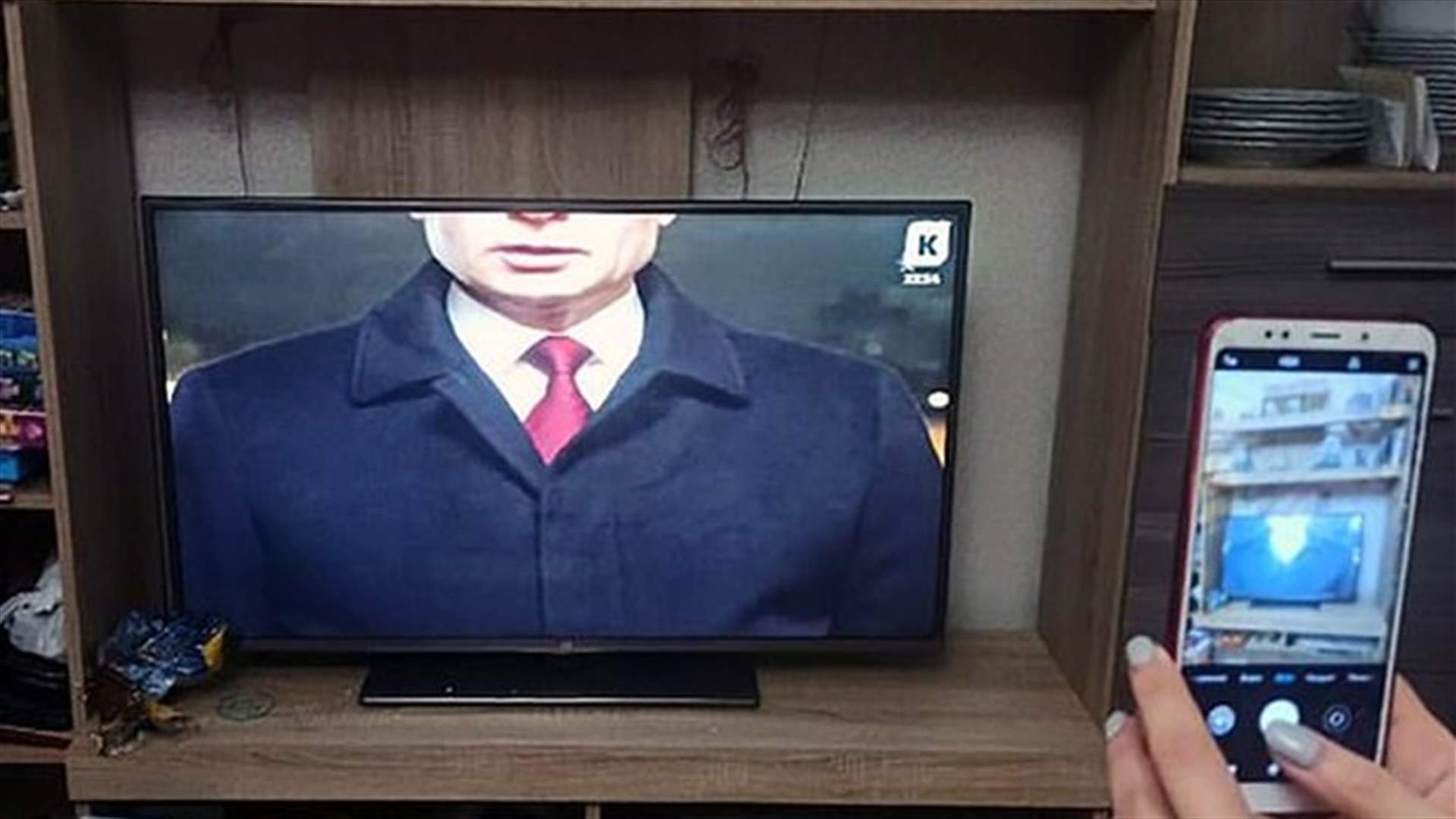 &quot;قطع رأس&quot; بوتين خلال بث رسالته الخاصة برأس السنة... ومعاقبة المسؤولين!