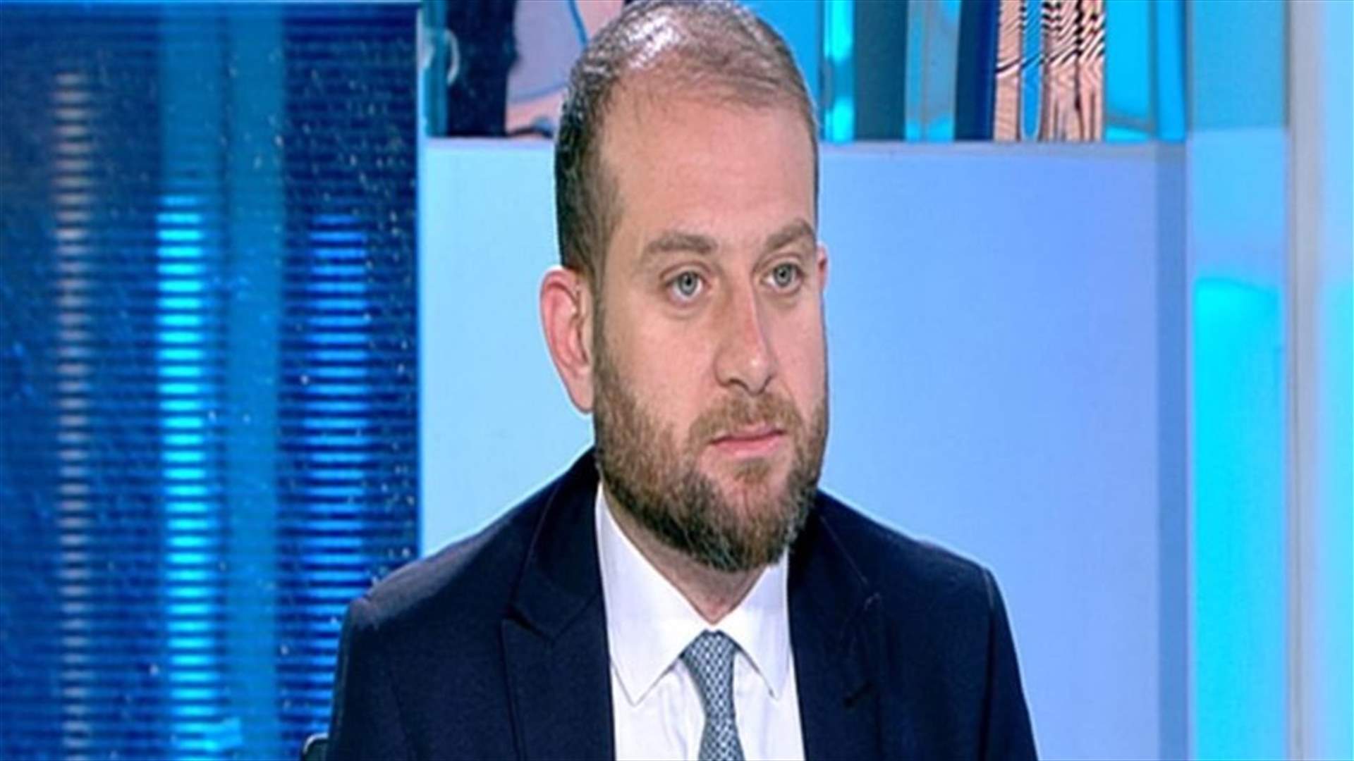 إصابة الإعلامي مالك شريف بفيروس كورونا