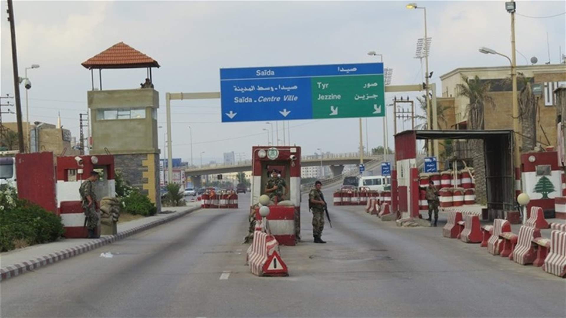 قوى الأمن تكثف إجراءاتها في صيدا و129 محضرا حصيلة اليوم الأول