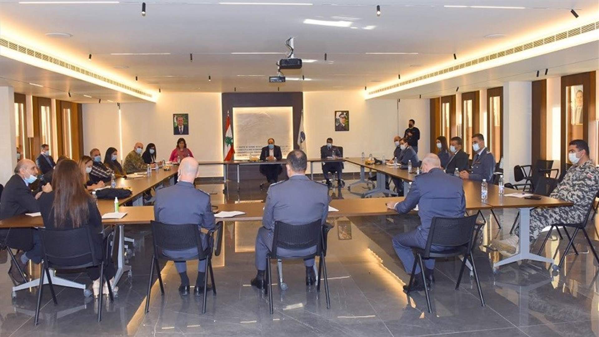 اليكم التوصيات الصادرة عن لجنة الطوارئ لرفع حالة التأهب في السجون للحد من تداعيات انتشار كورونا...
