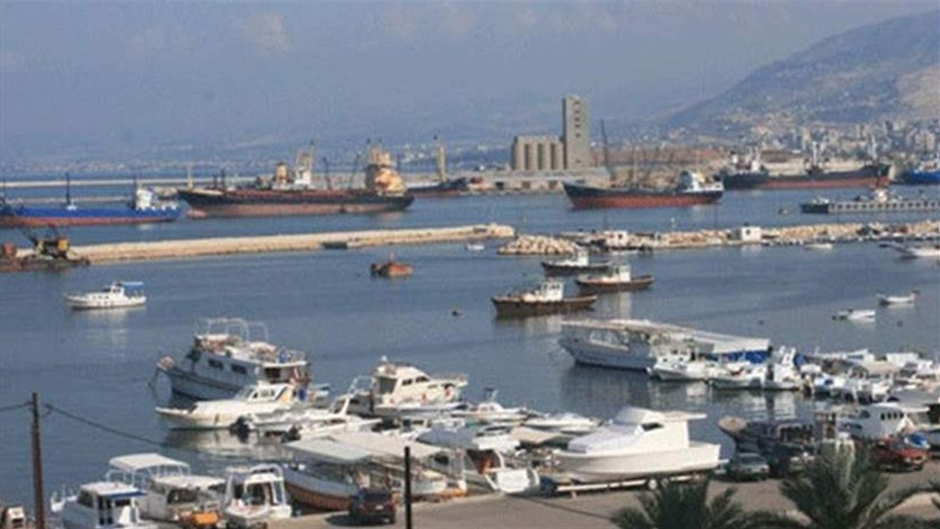 بعد مقررات المجلس الاعلى للدفاع ... هل سيسمح بالعمل داخل مرفأ طرابلس؟
