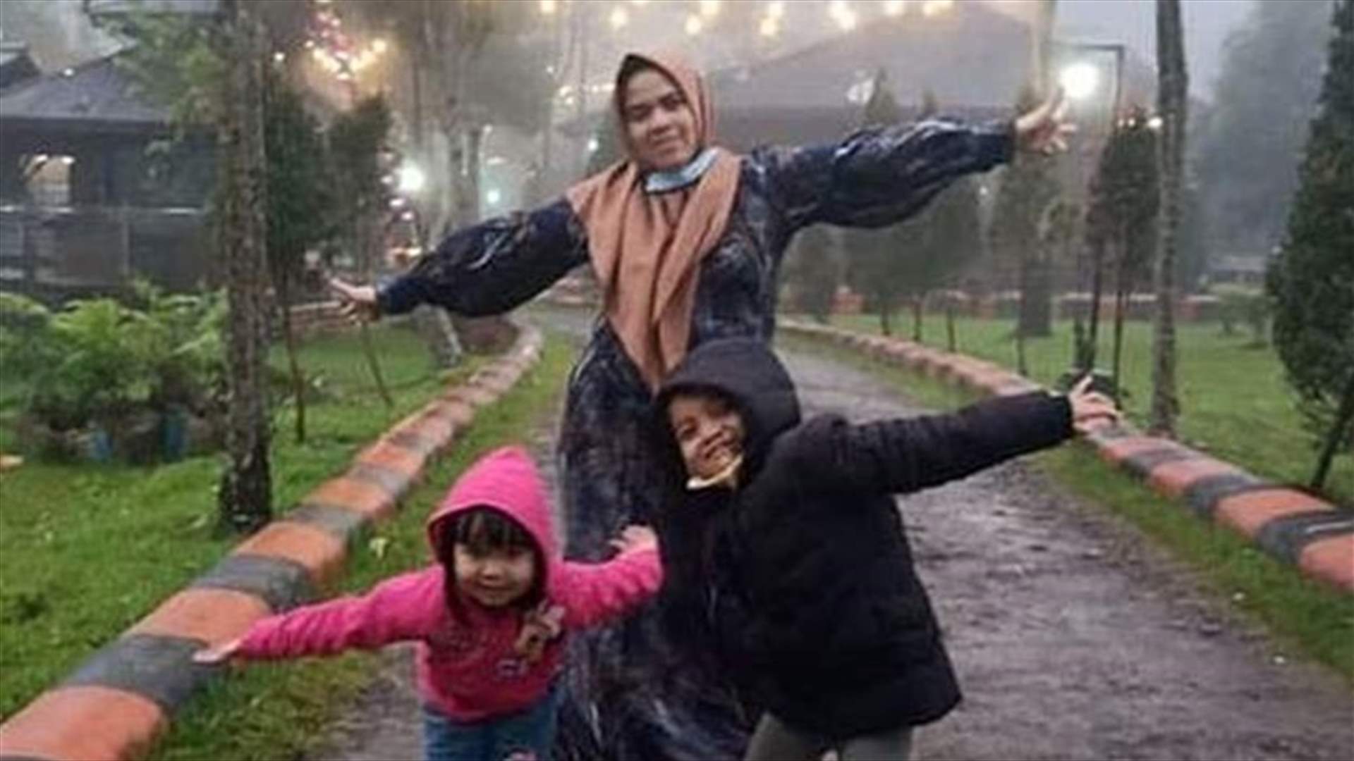 قبل دقائق من تحطّم الطائرة الإندونيسية... رسالة أخيرة من أم وطفليها إلى عائلتهم(صورة)